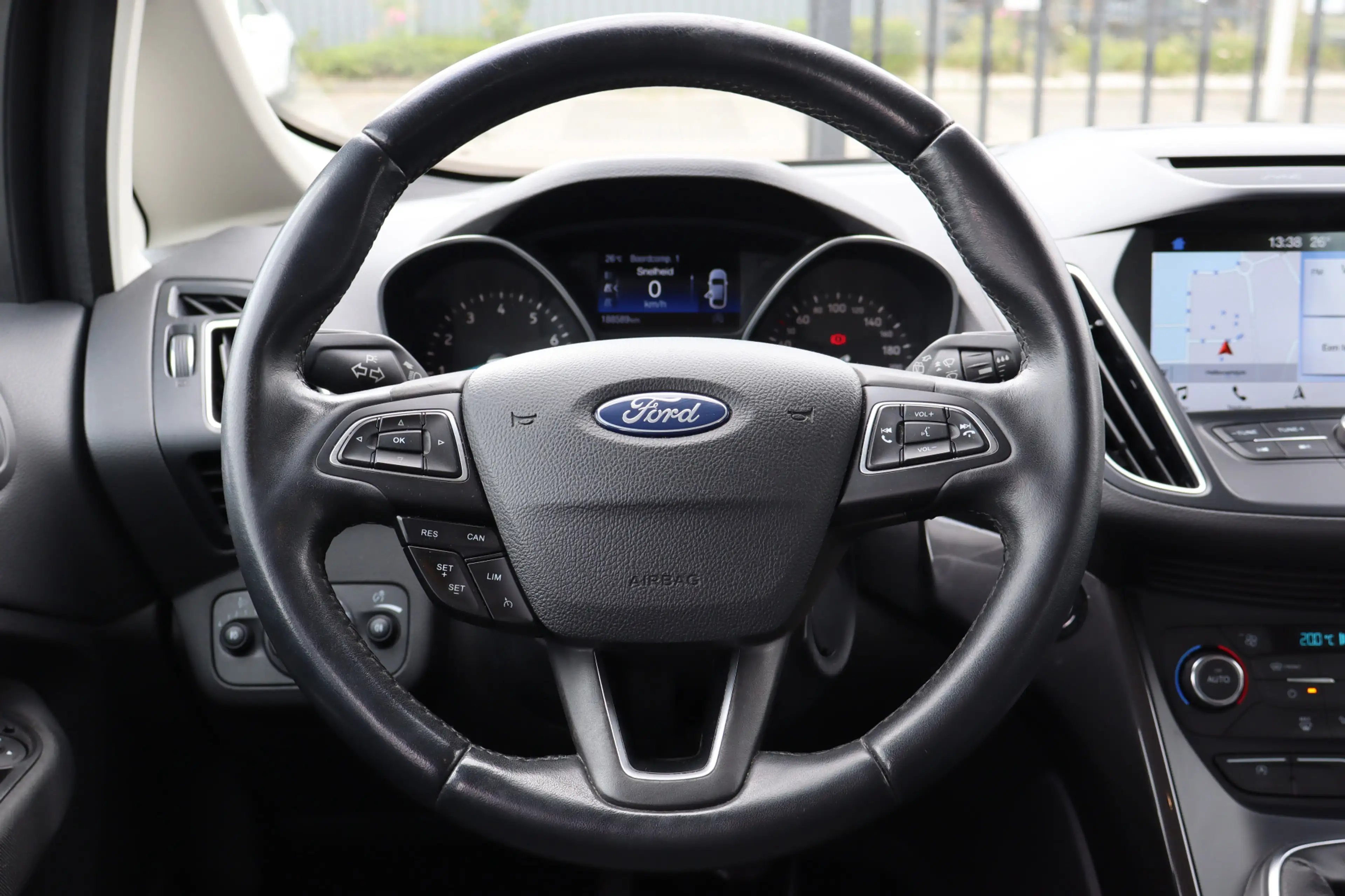 Ford Grand C-Max 1.0 Titanium 7 PersoonsAuto/Climatronic Airco/Trek — photo 14