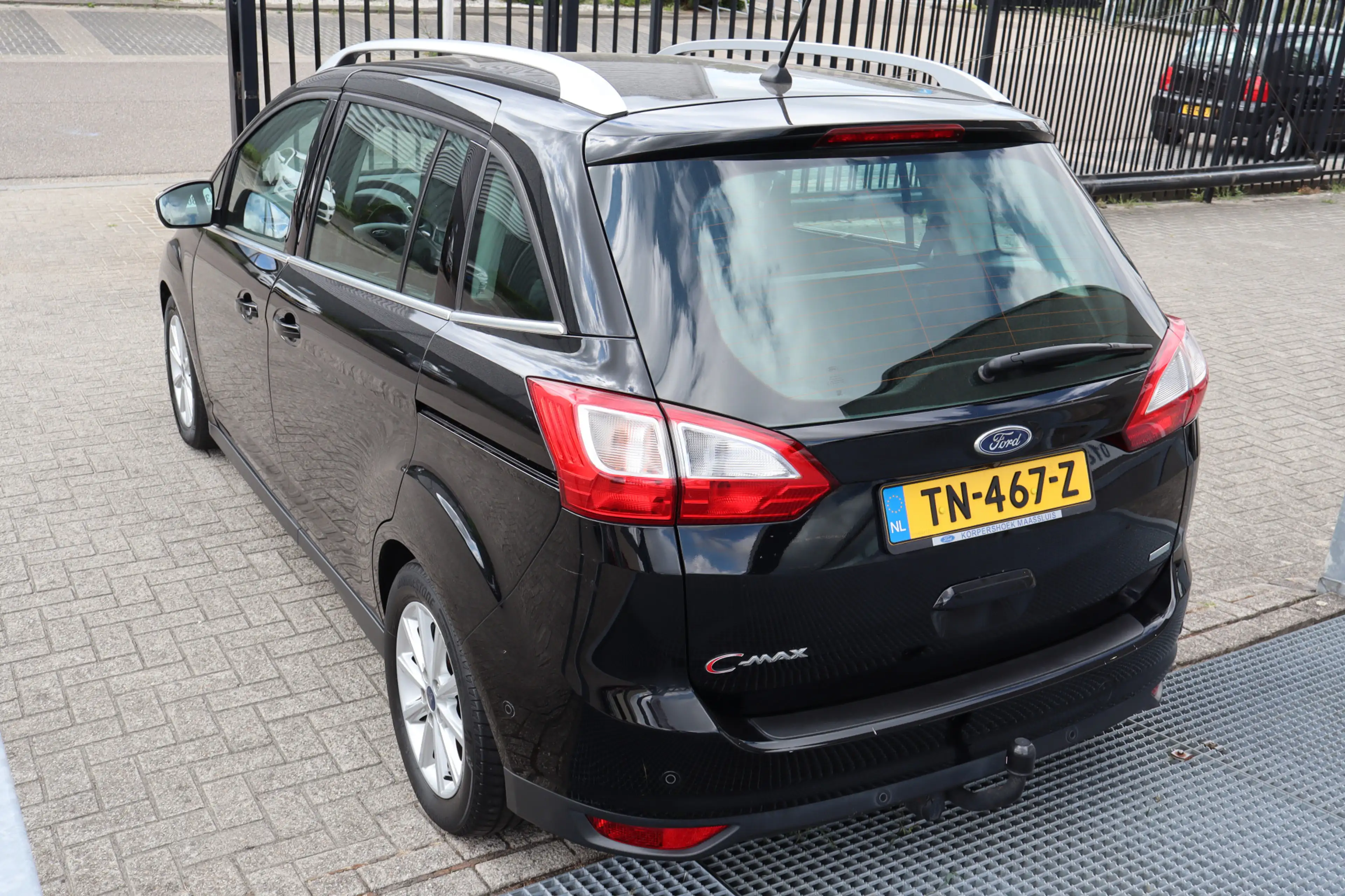 Ford Grand C-Max 1.0 Titanium 7 PersoonsAuto/Climatronic Airco/Trek — photo 11