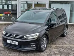 Volkswagen Touran Comfortline 2.0 TDI 7Sitzer ACC IQ.Light Kgo Family AHK Sthz