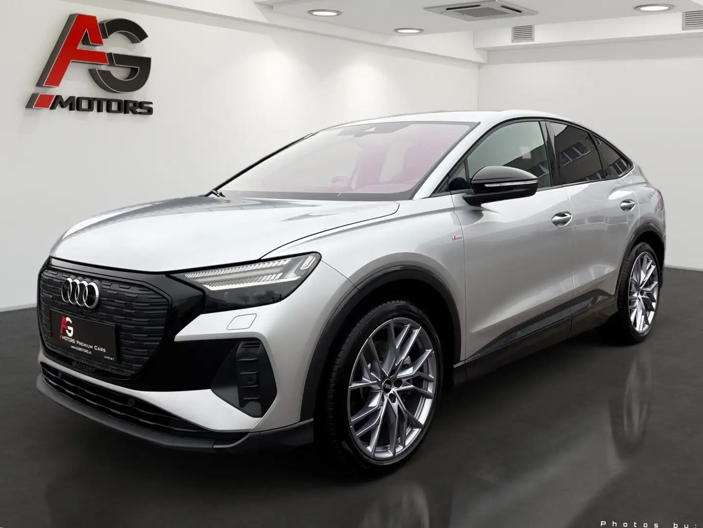 Audi Q4 e-tron Sportback 50 quattro 220kW 82kWh S-Line/LED/AHK/K Silber - 1