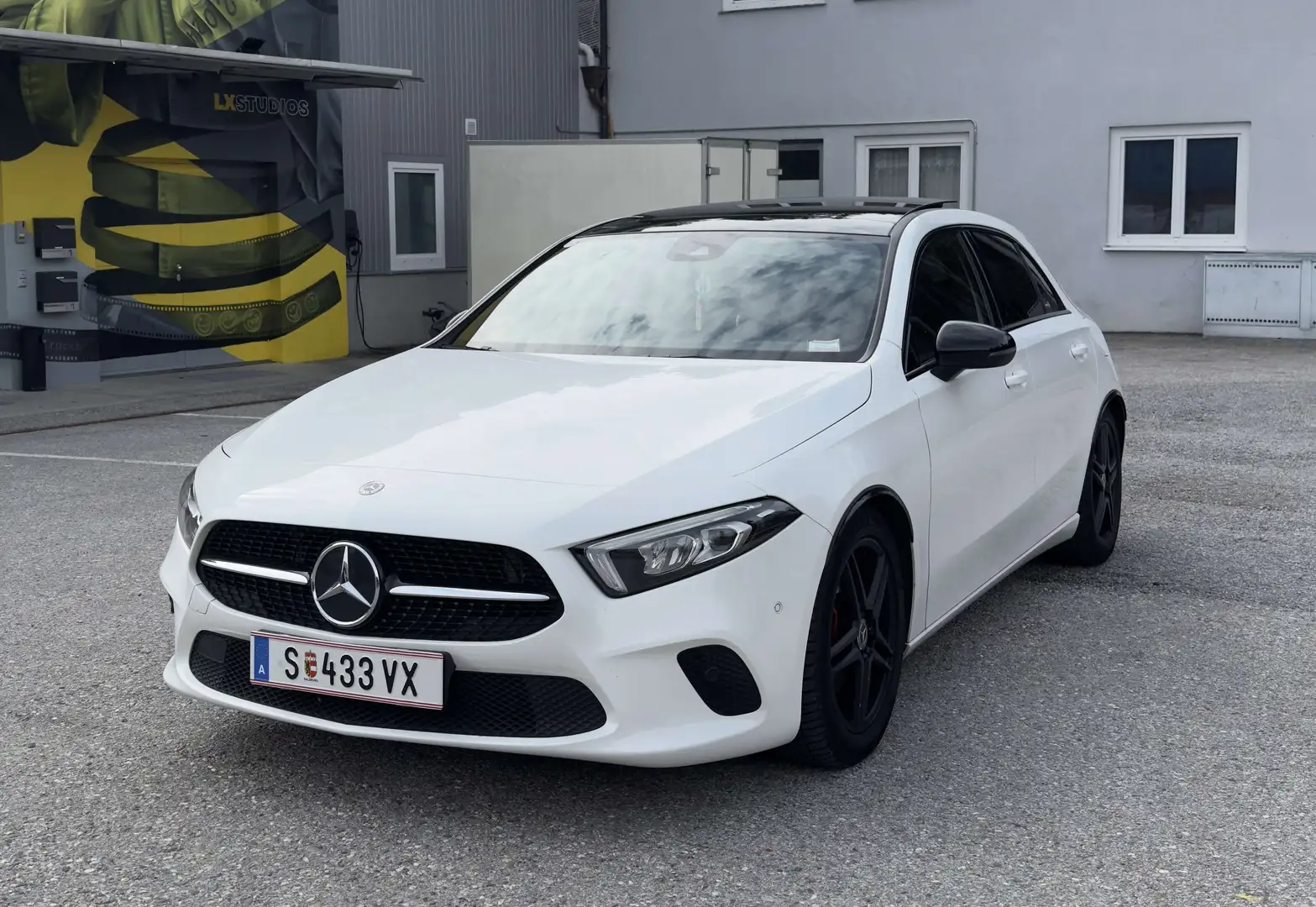 Mercedes-Benz A 200 Progressive | Night-Paket | ST-Tieferlegung - 2