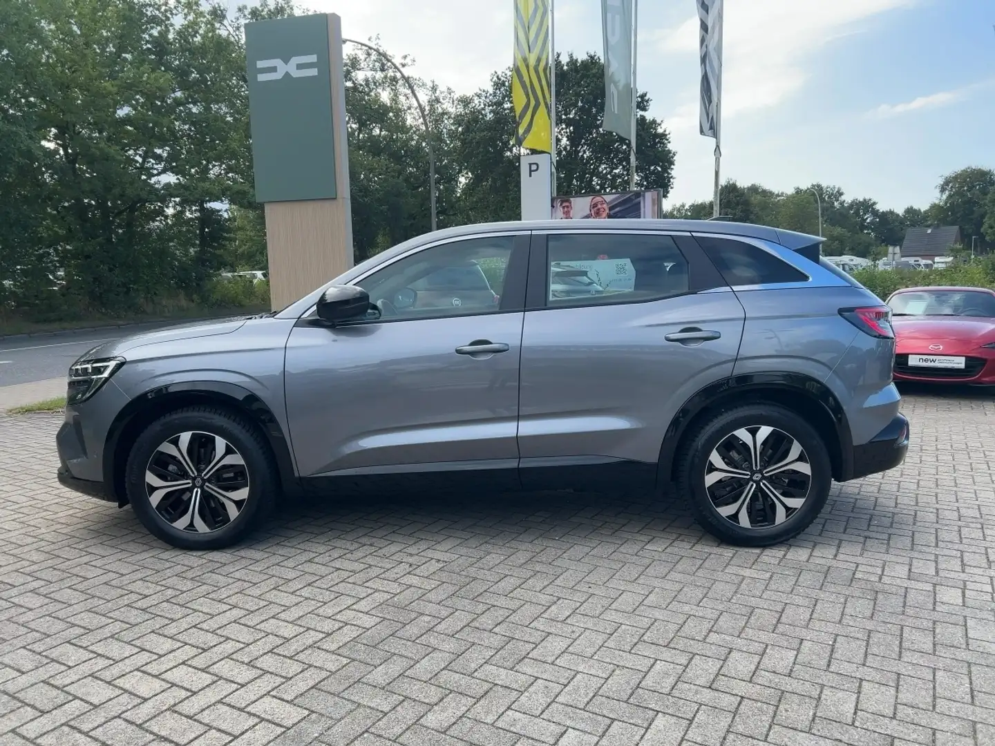 Renault Austral Equilibre 1.3 TCe 140 Mild-Hybrid Gris - 2