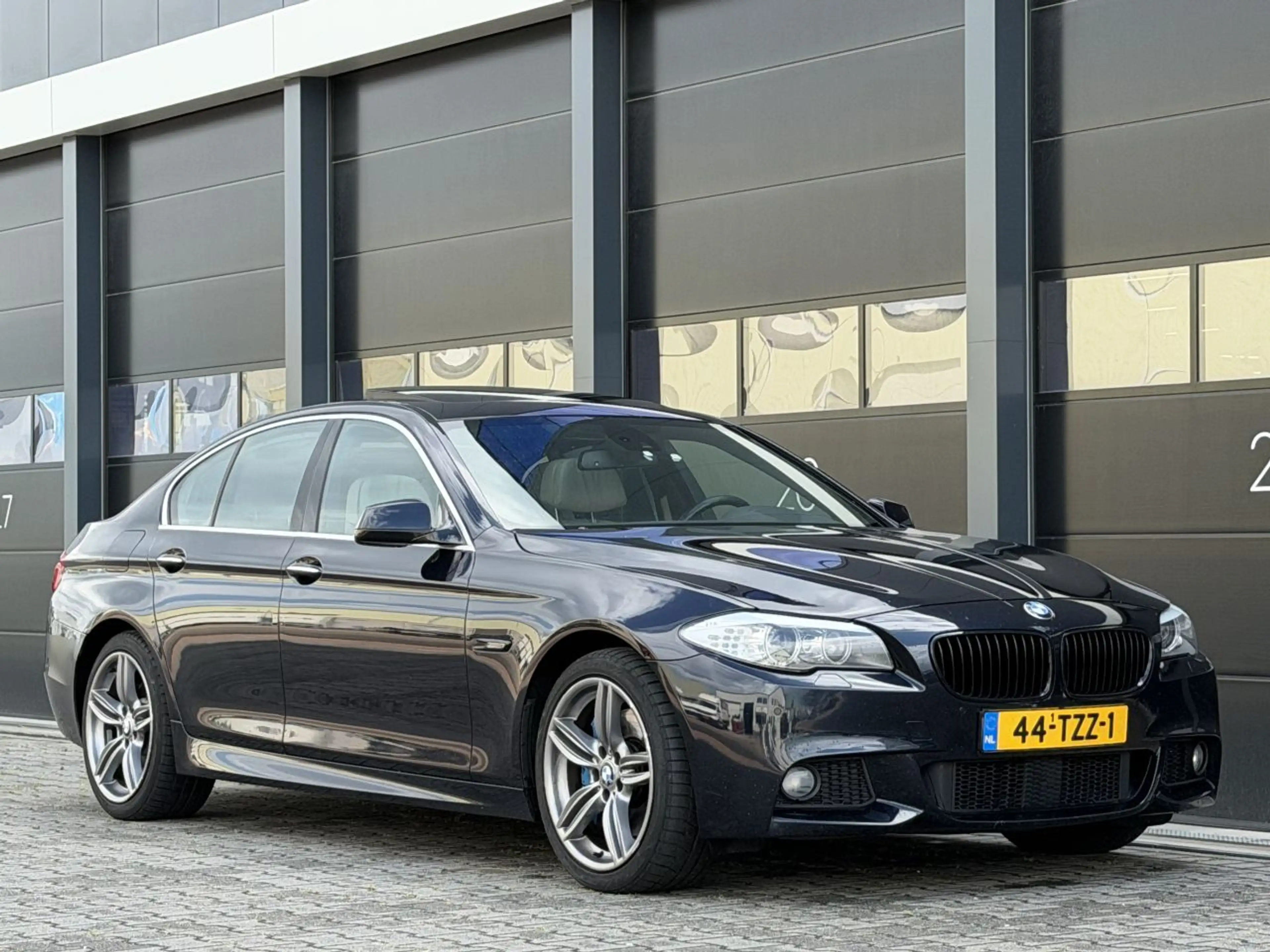 BMW 535 5-serie 535d M-Pakket Head-Up Dak Camera — photo 2