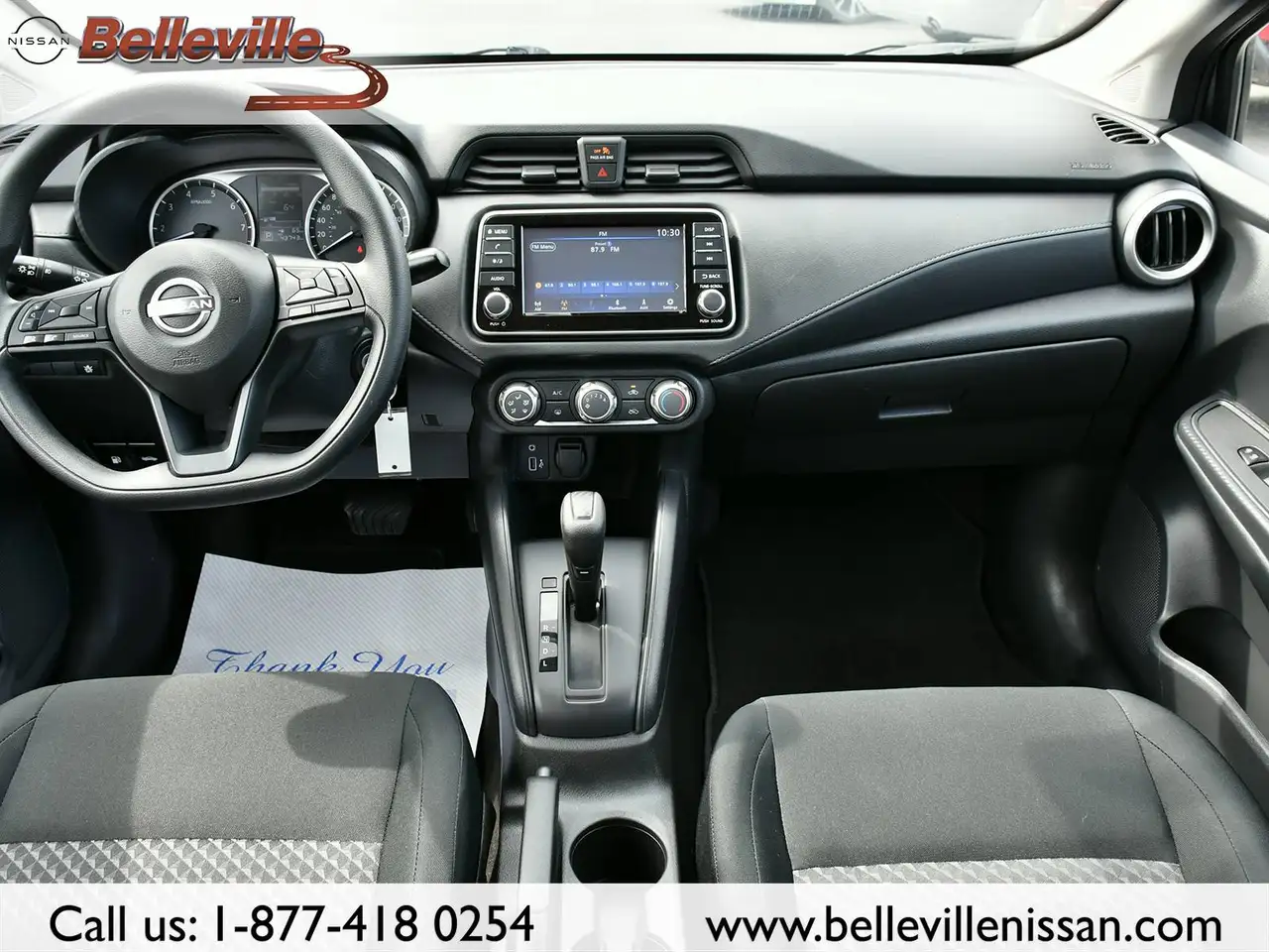 Nissan Versa fotografie Nissan Versa