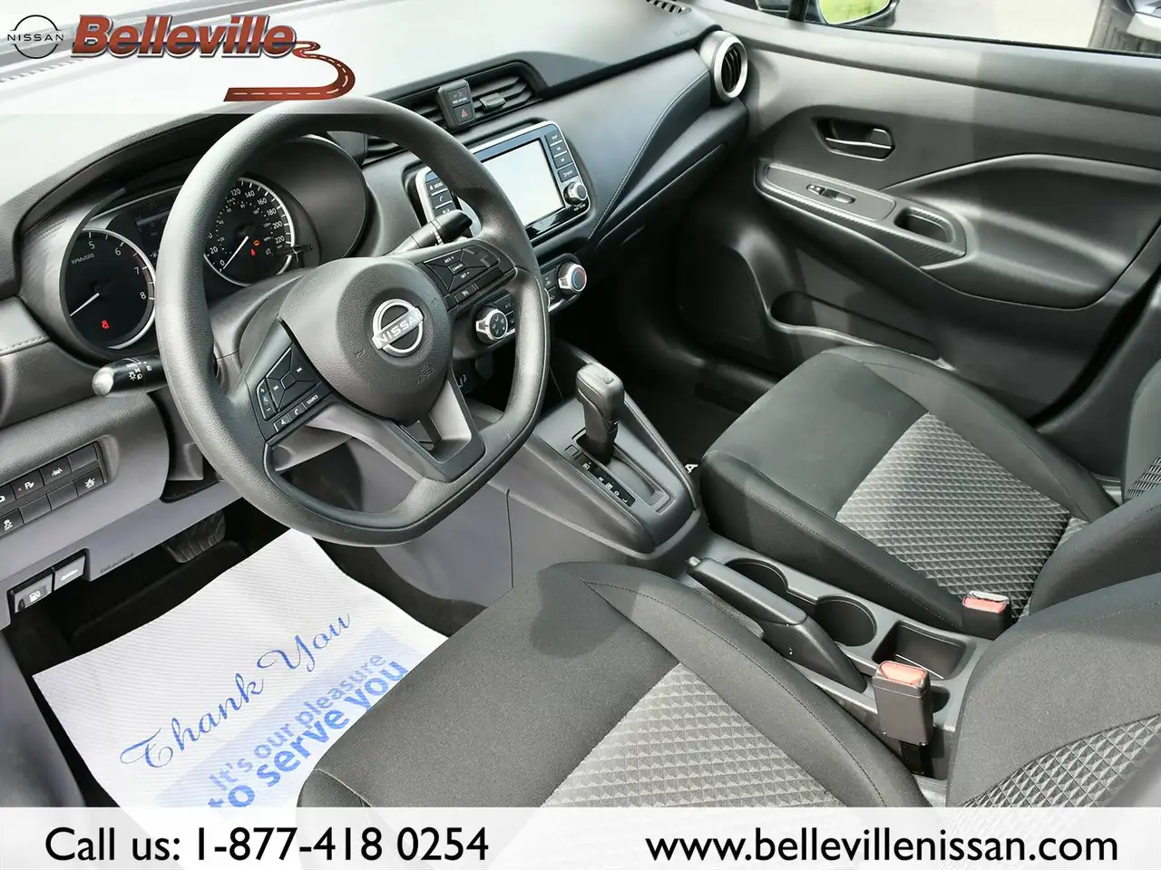 Nissan Versa fotografie Nissan Versa
