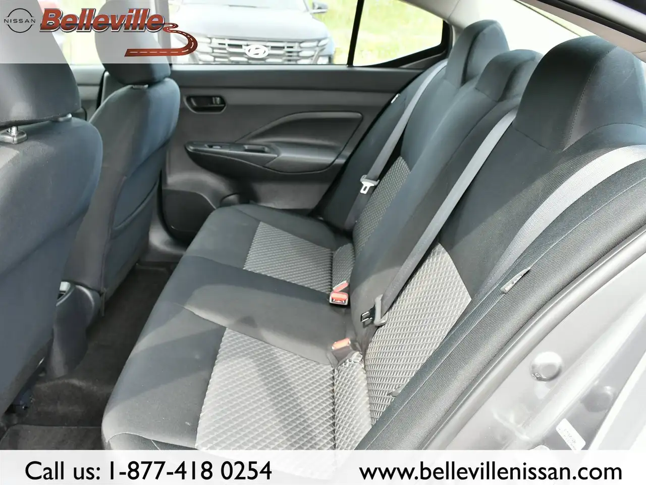 Nissan Versa fotografie Nissan Versa