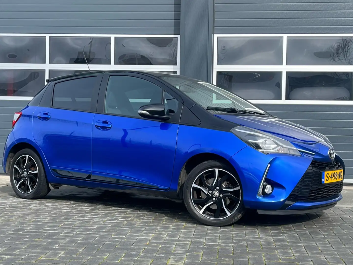 Toyota Yaris 1.5 VVT-i Aspiration FULL Options Blauw - 1