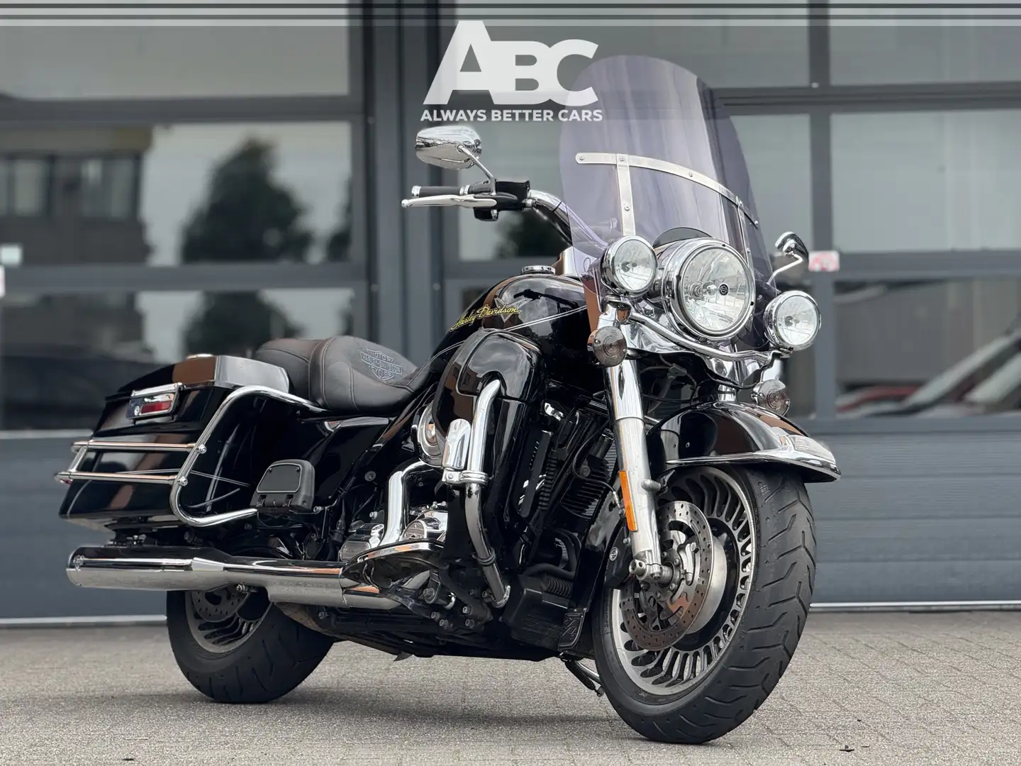 Harley-Davidson Road King 103 FLHR 110 An. Ed. Negro - 1