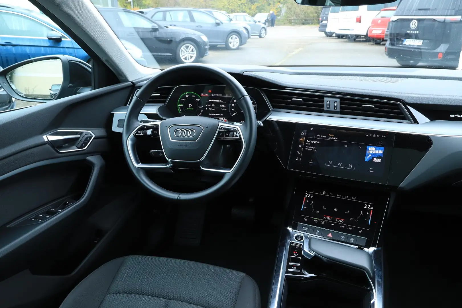 Audi e-tron 50 quattro PANO*Navi*Sitzheiz*Kamera Schwarz - 2