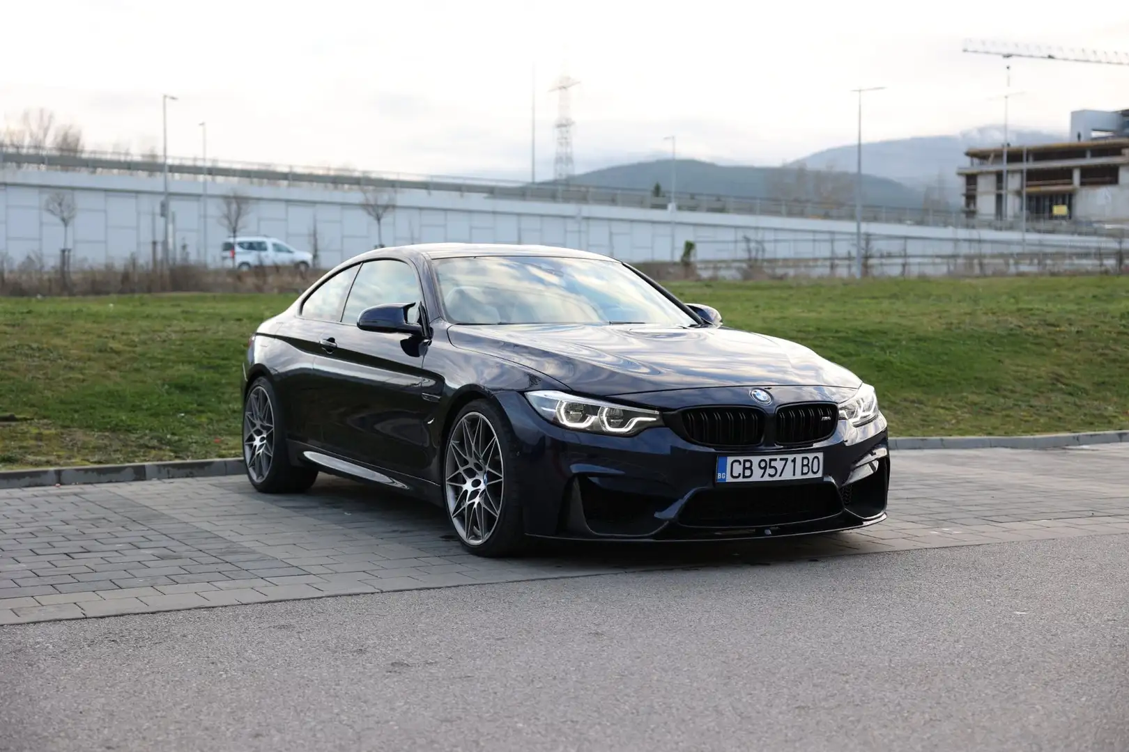 BMW M4 Coupe Competition - 1