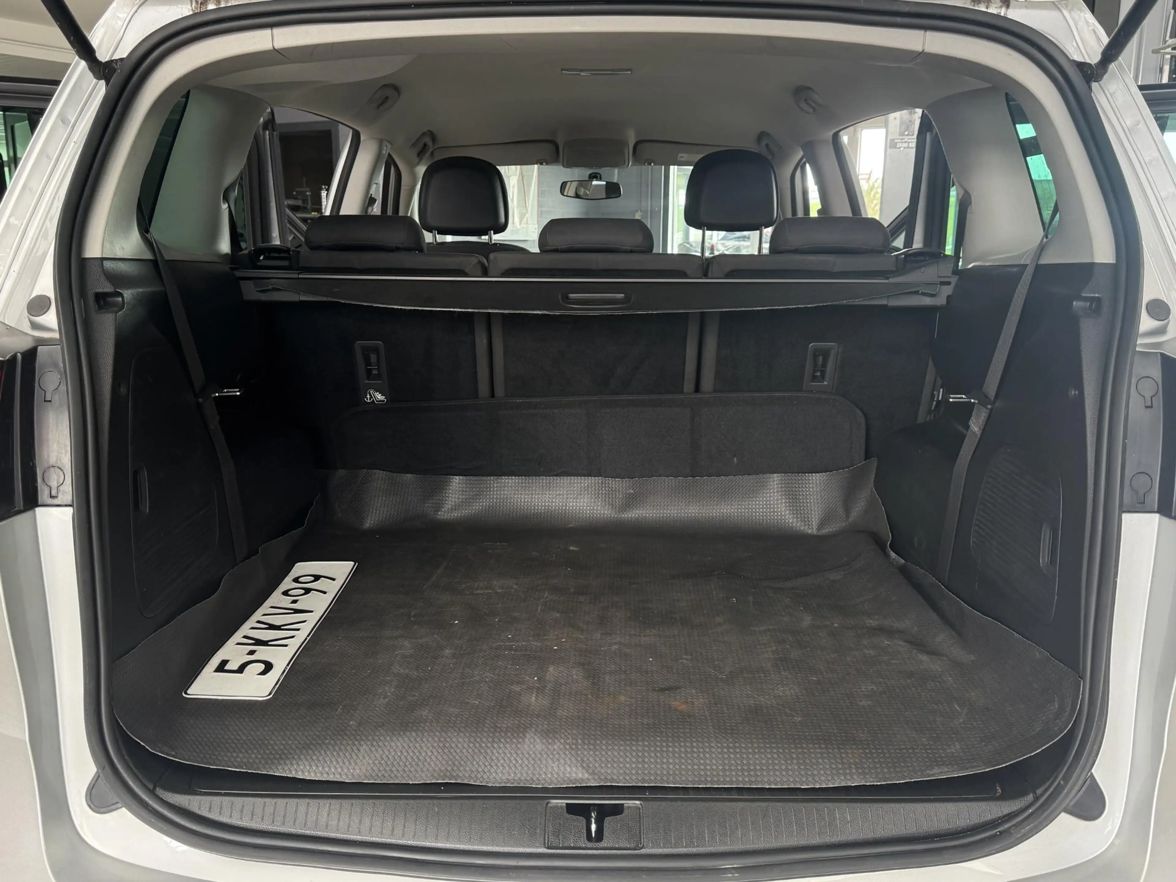 Opel Zafira Tourer 1.4 Design Edition 7p. | Clima | Cruise | Navi | P — photo 32