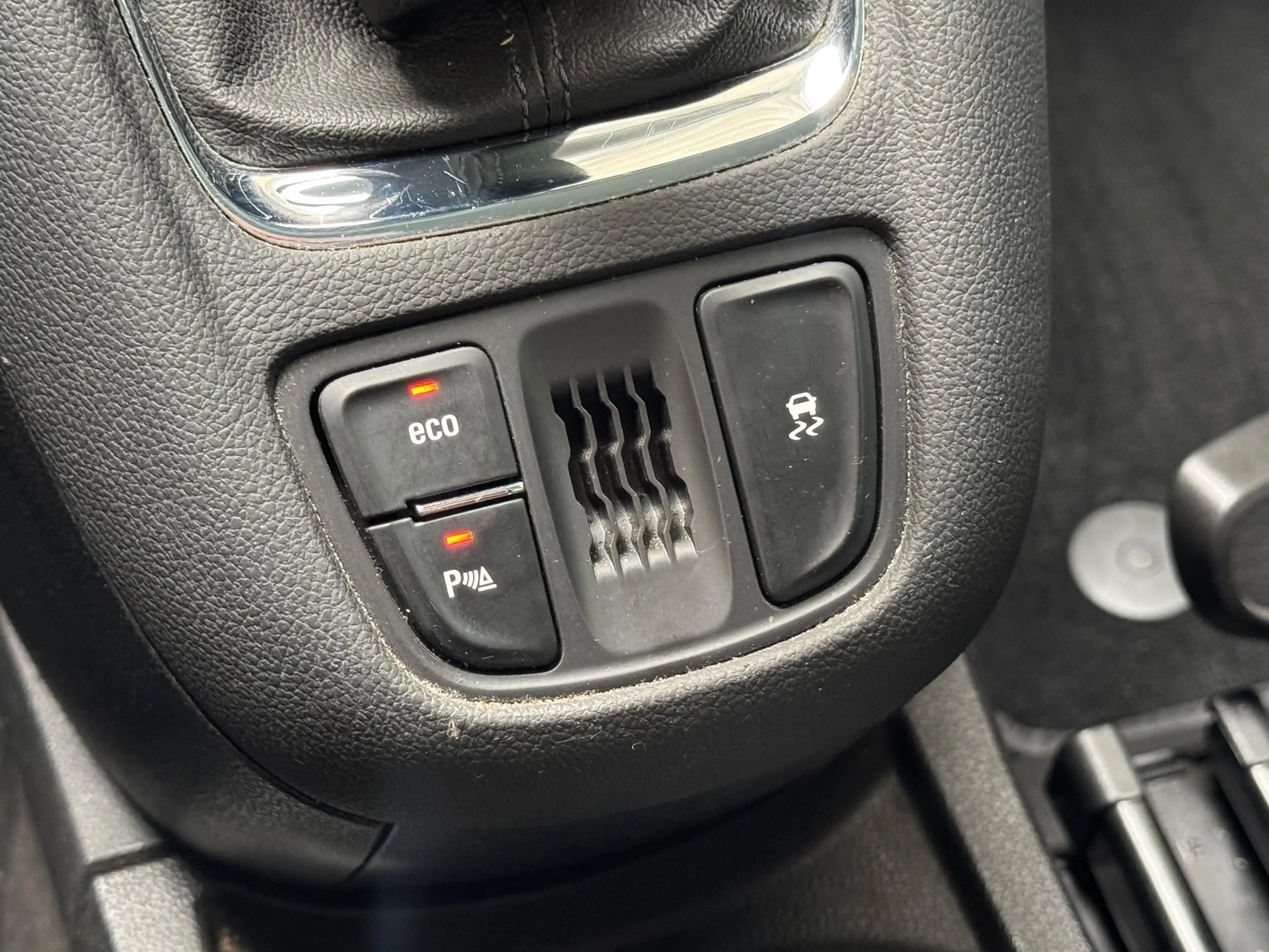 Opel Zafira Tourer 1.4 Design Edition 7p. | Clima | Cruise | Navi | P — photo 28