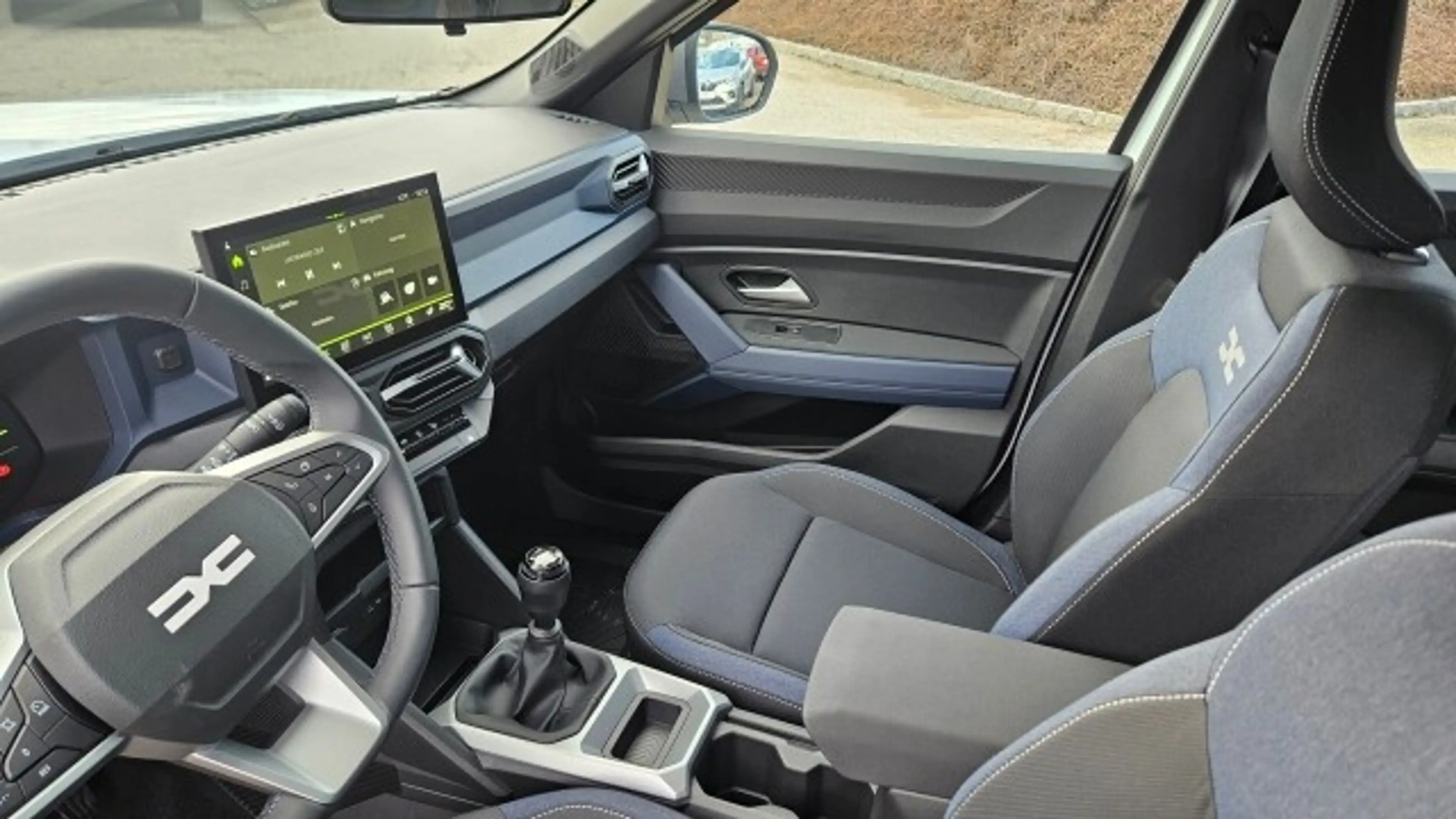 Dacia Bigster Expression TCe 140 — photo 10