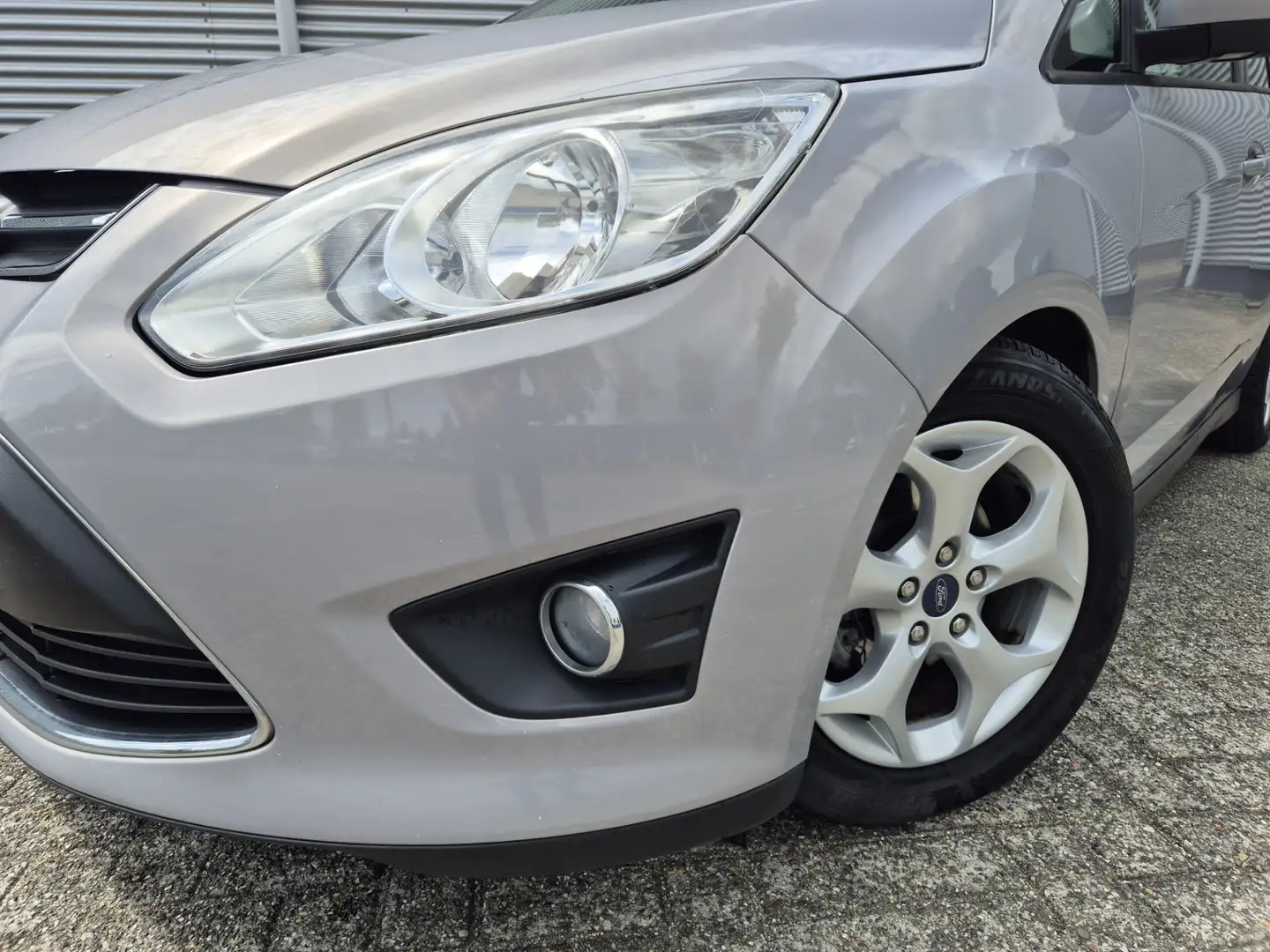 Ford C-Max 1.0 Lease Trend, airco,cruise,navigatie,trekhaak,p Grijs - 2