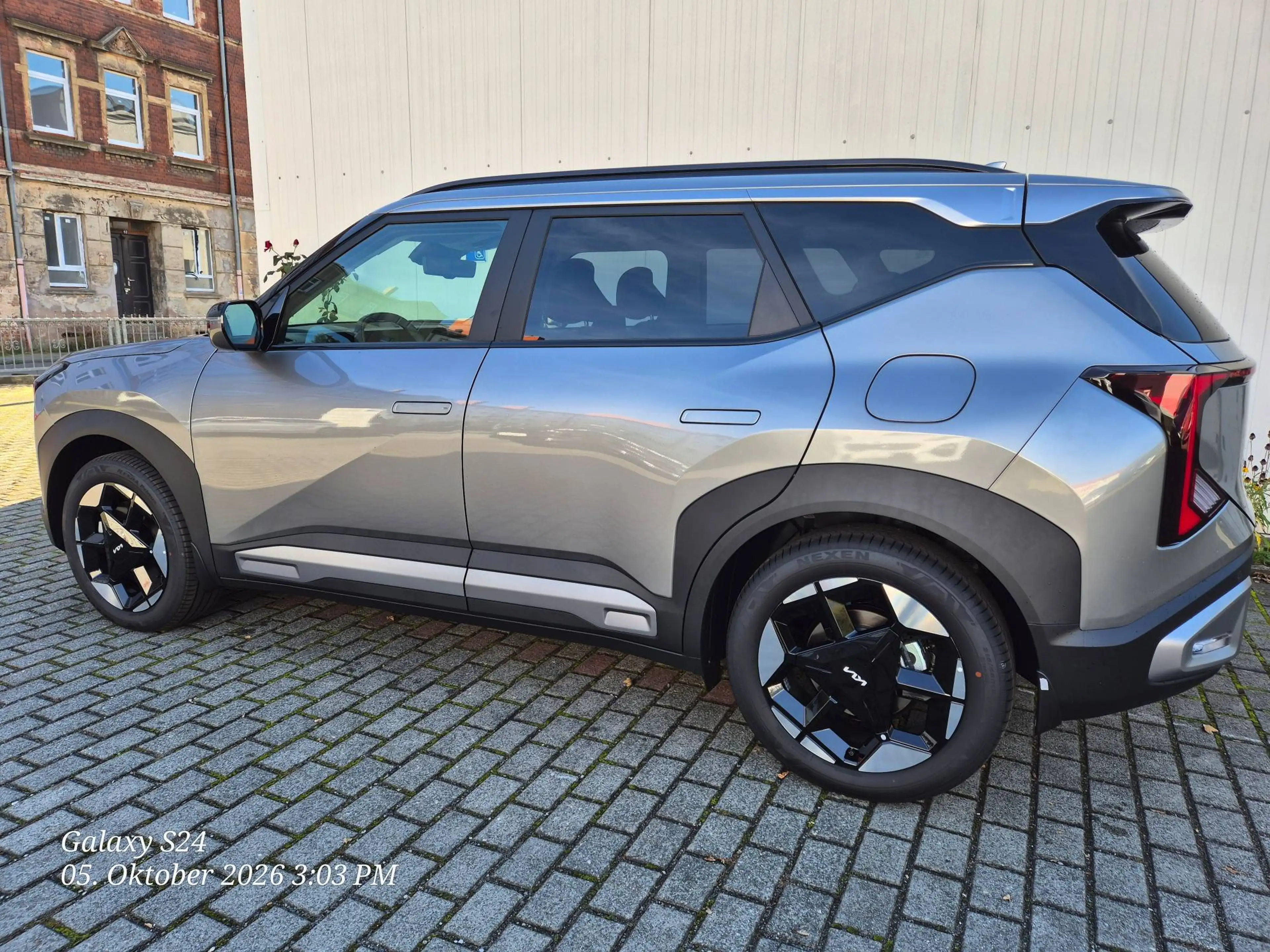 Kia Seltos 1,6 T-GDi 7DCT Exclusive — photo 3