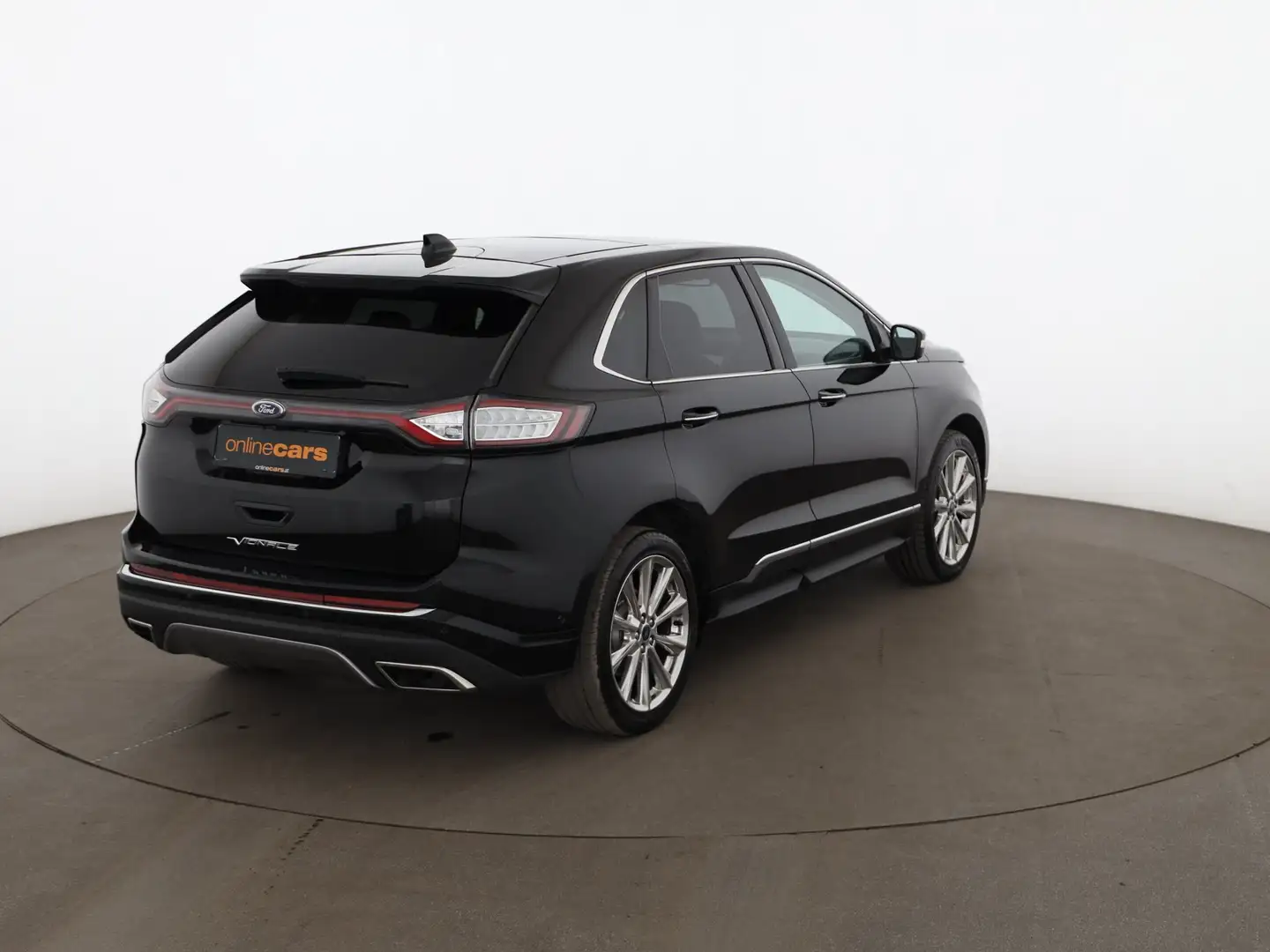 Ford Edge 2.0 TDCi Bi-Turbo Vignale 4x4 Aut LED SKY Schwarz - 2