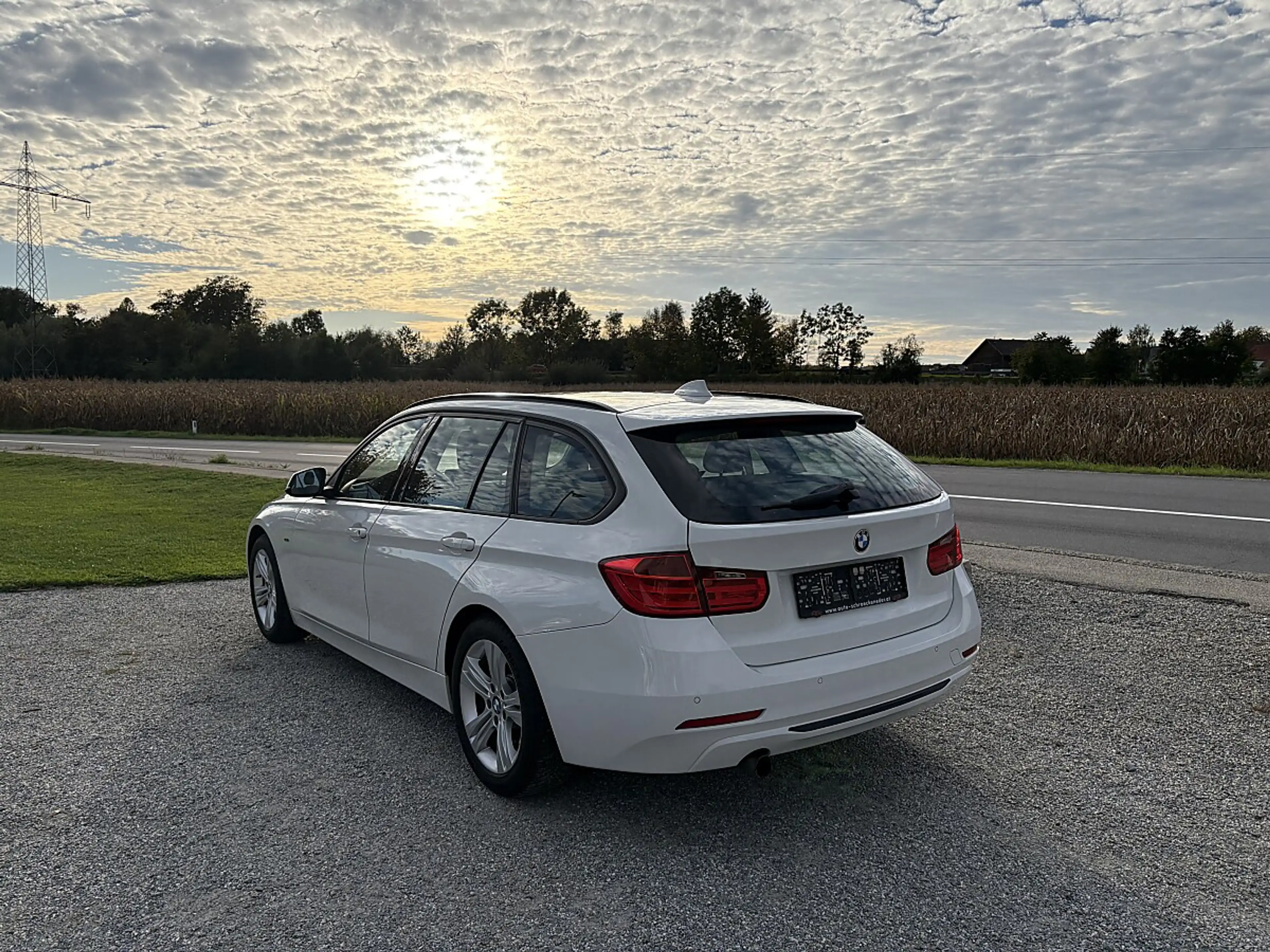 BMW 316 i Touring — photo 4