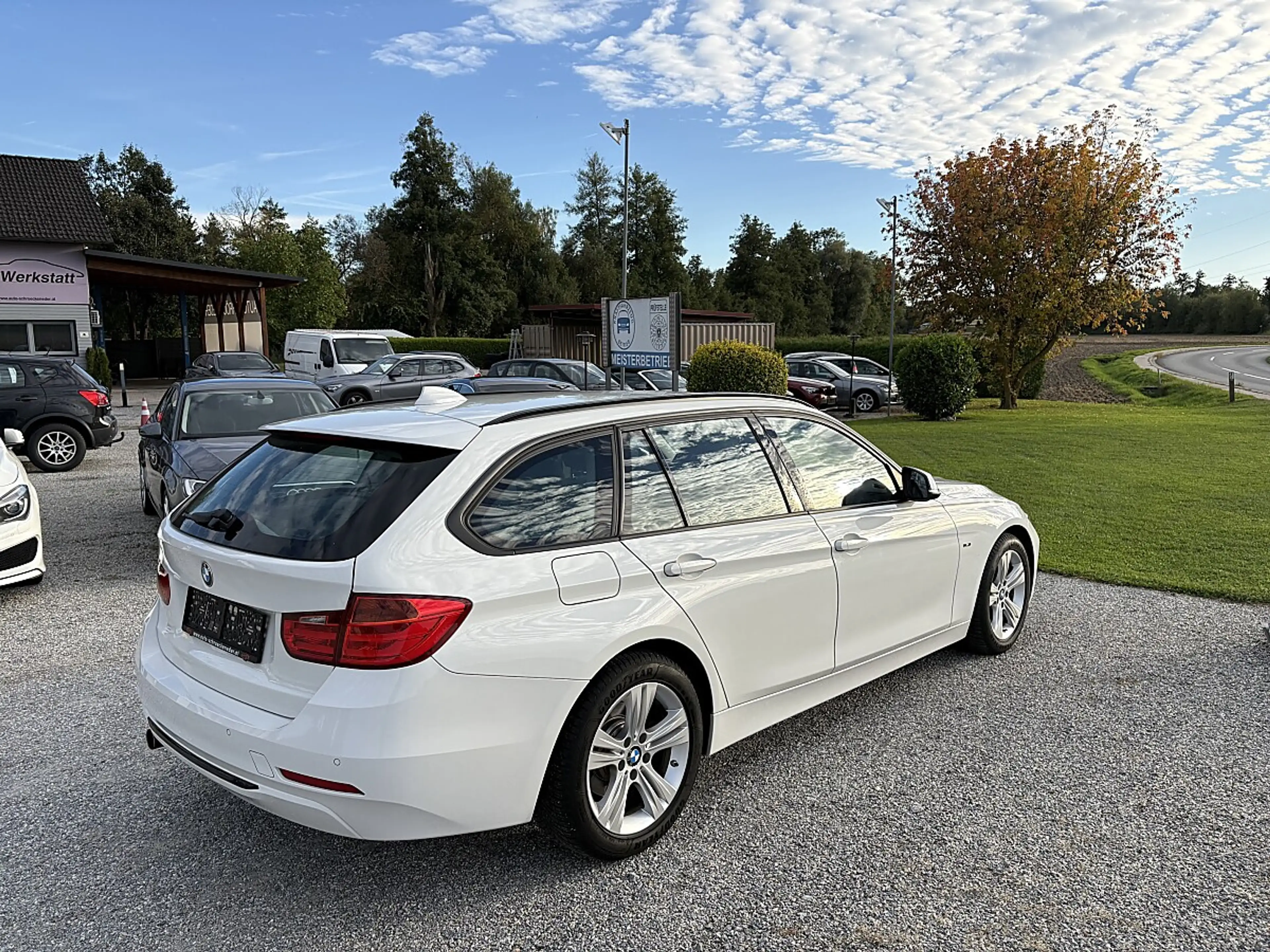 BMW 316 i Touring — photo 5