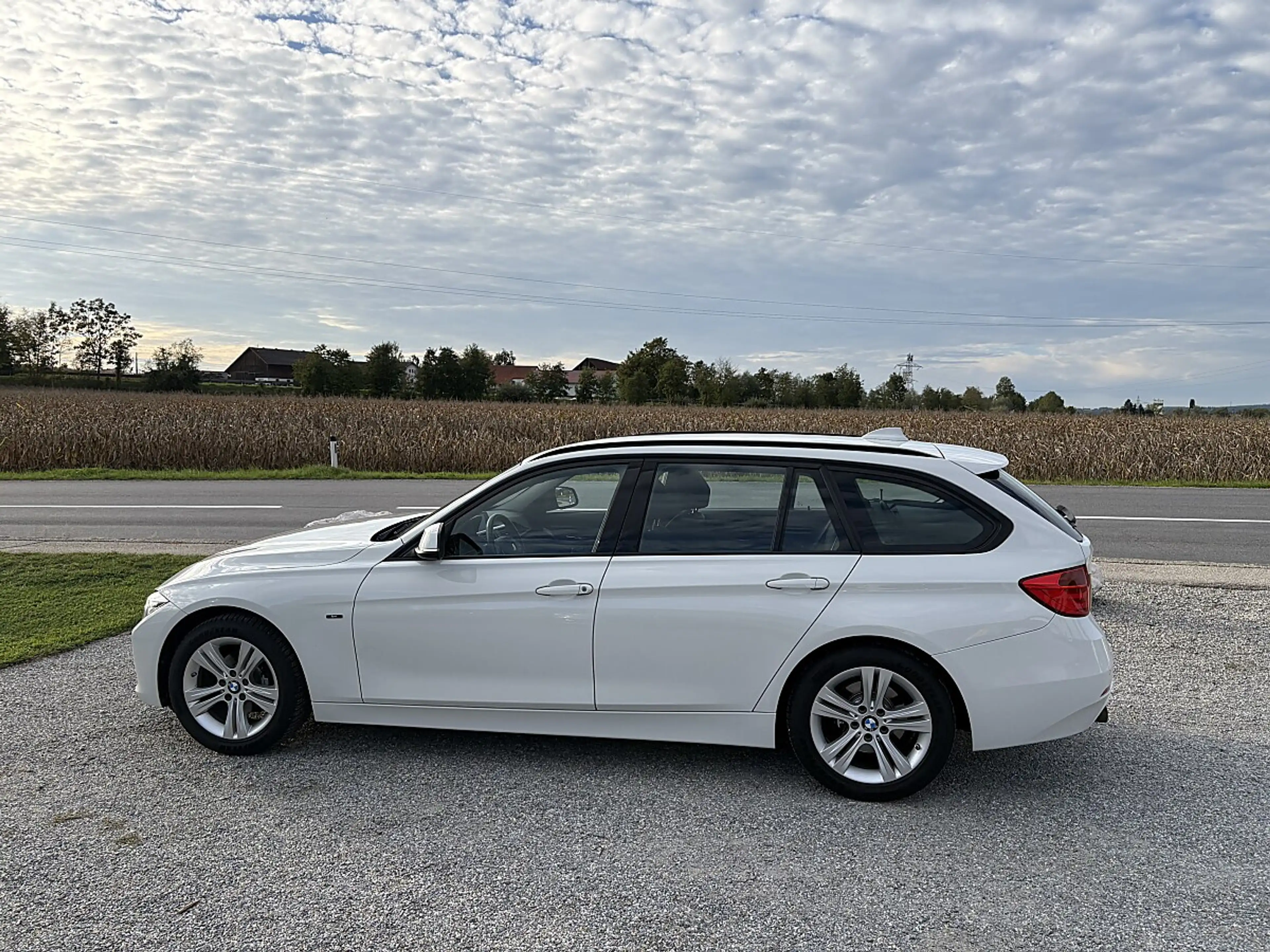 BMW 316 i Touring — photo 3
