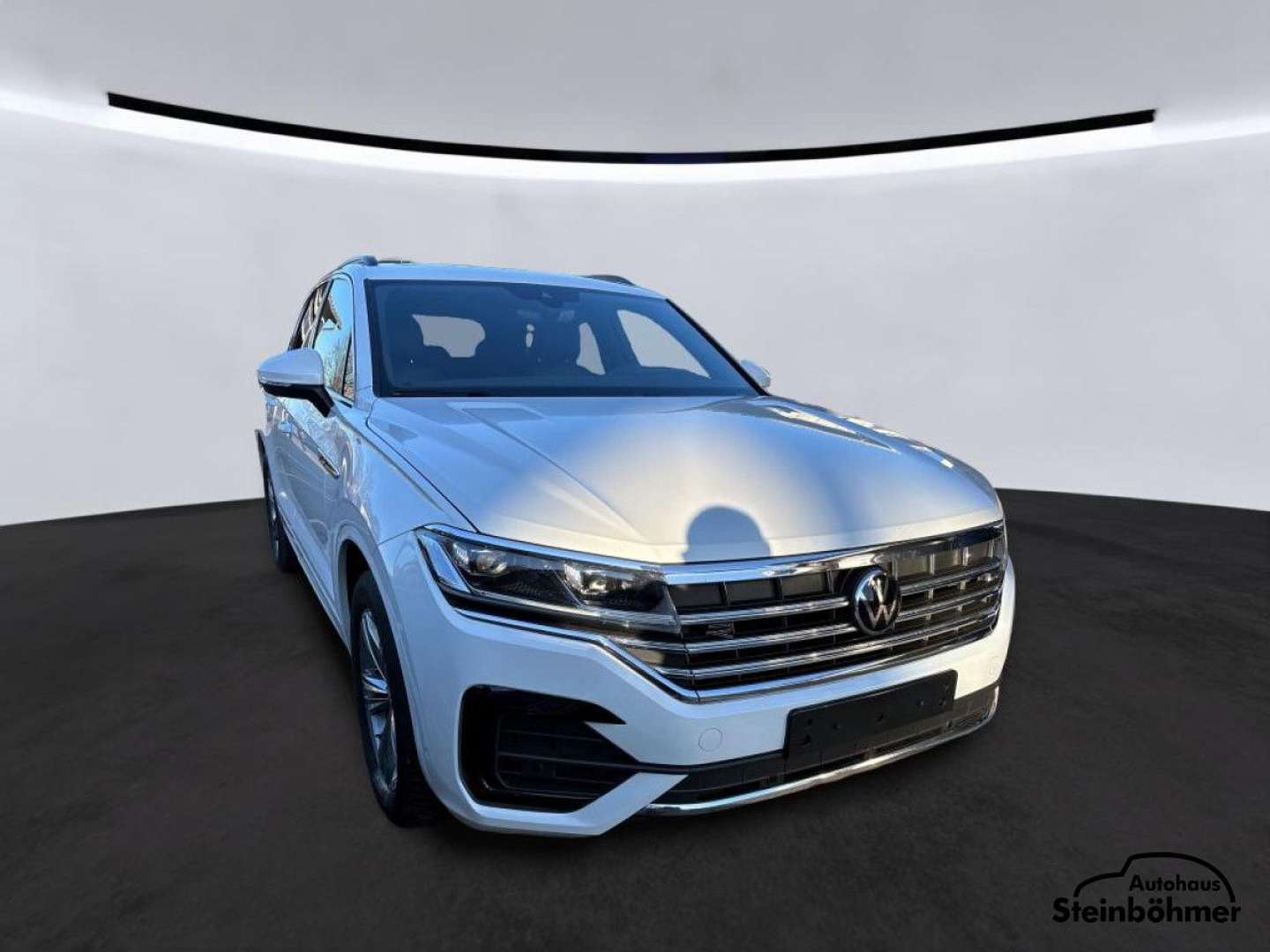 Volkswagen Touareg R-Line -  - Joinsteer - #2
