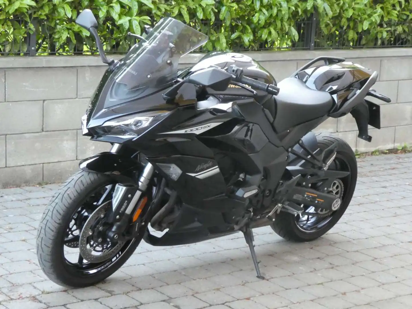 Kawasaki Ninja 1000SX Sport Noir - 1