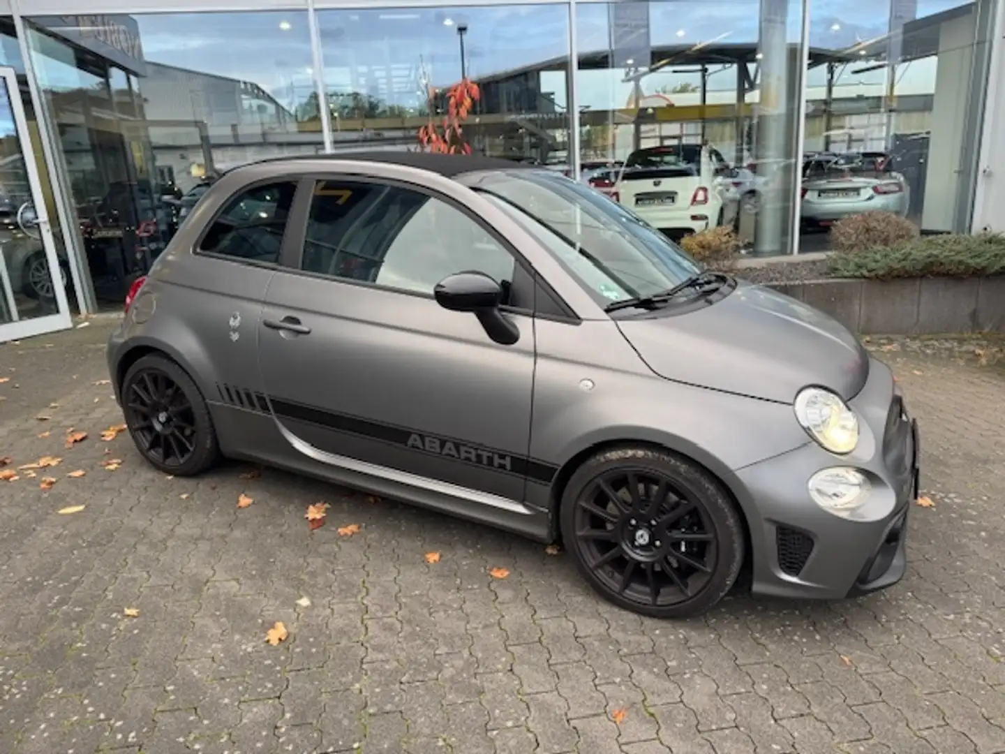 Abarth 595C esseesse KLIMA XENON NAVI SHZ Grau - 2