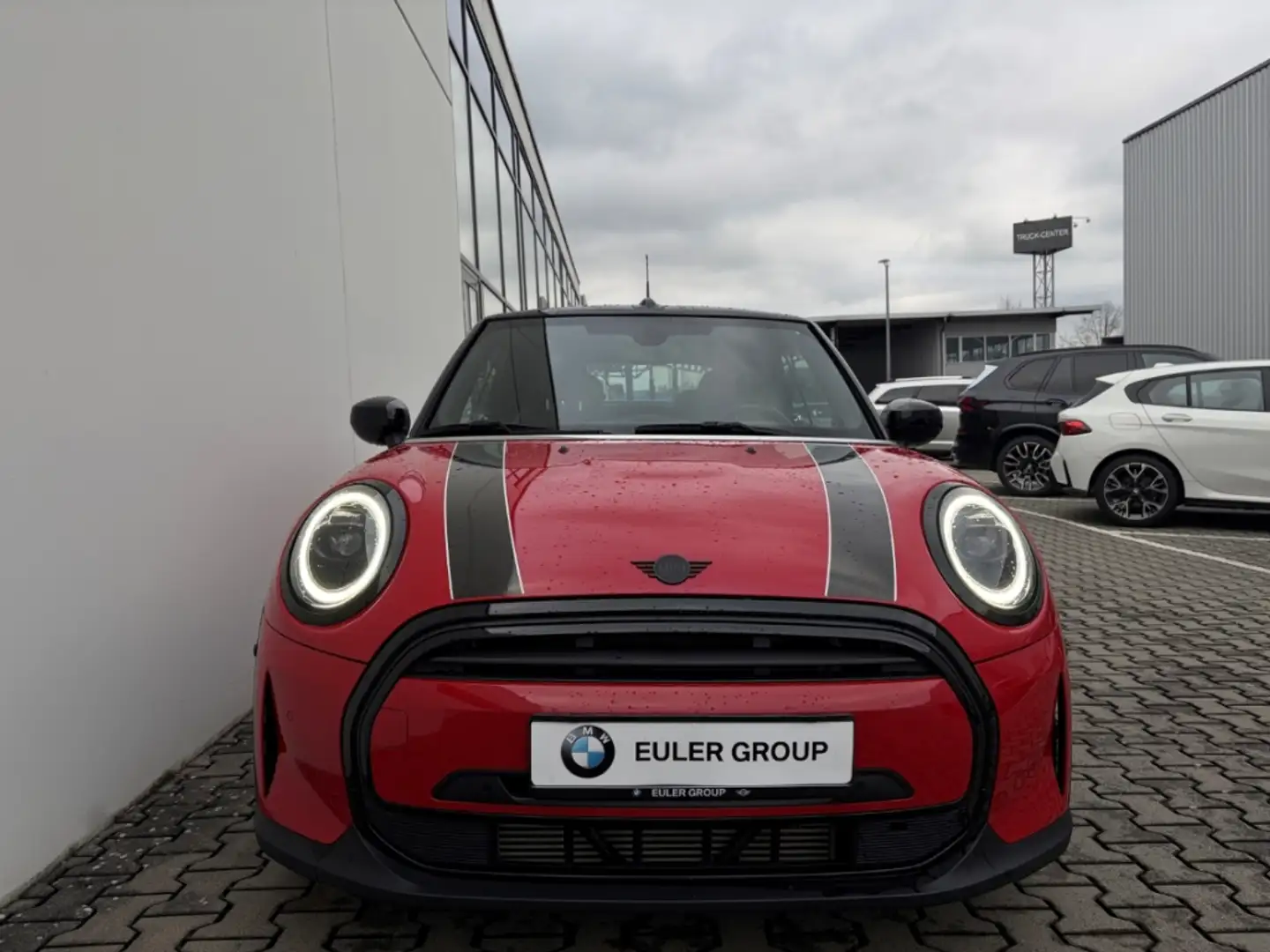 MINI Cooper Cabrio El. Verdeck Navi Digitales Cockpit LED Fahrerprofi Rot - 2