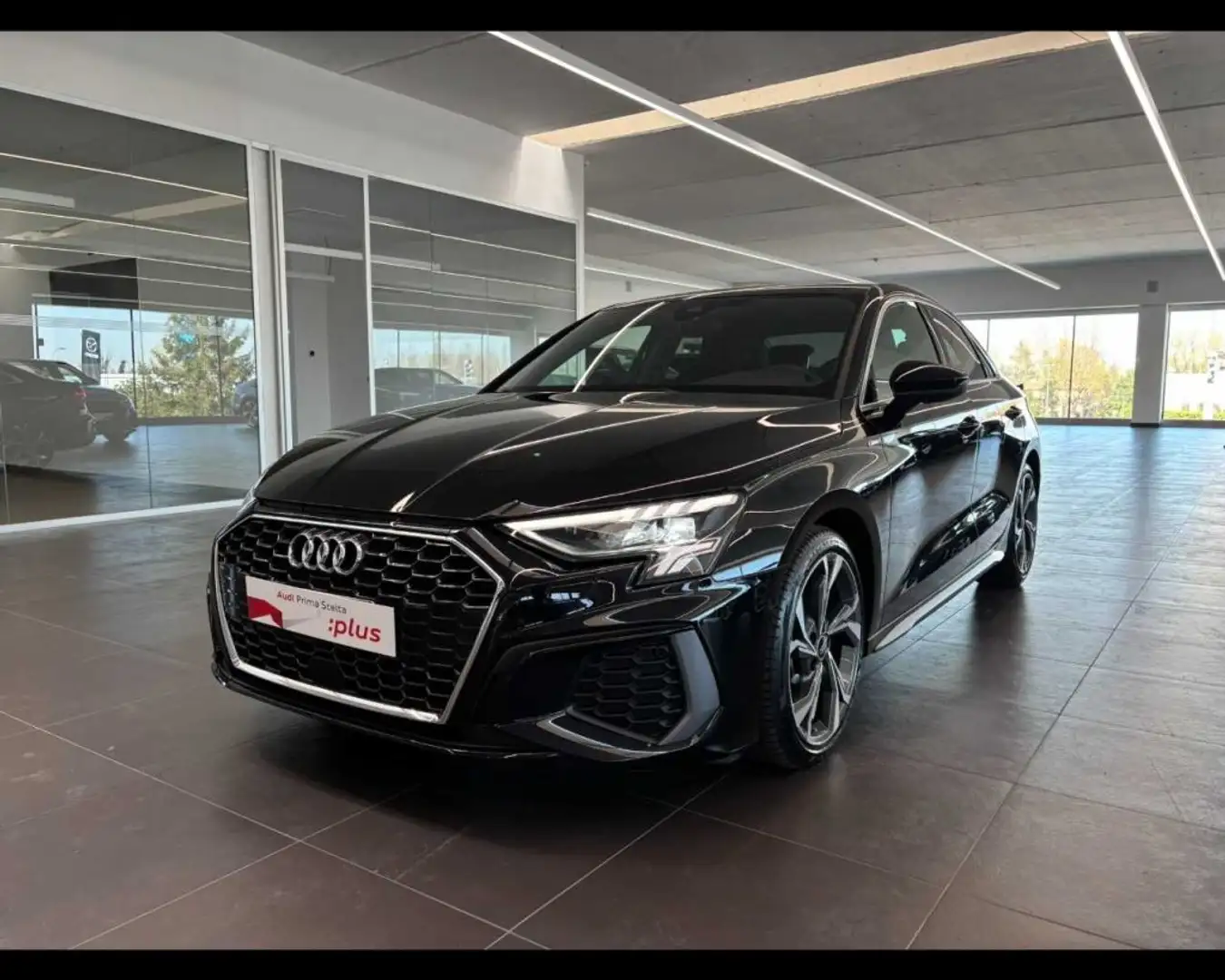Audi A3 Sedan 35 TDI S tronic S line edition Nero - 1