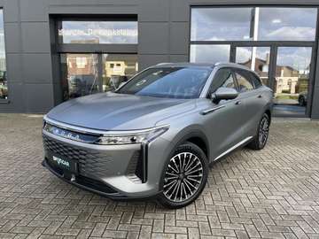 PREMIUM PHEV - Full Option
