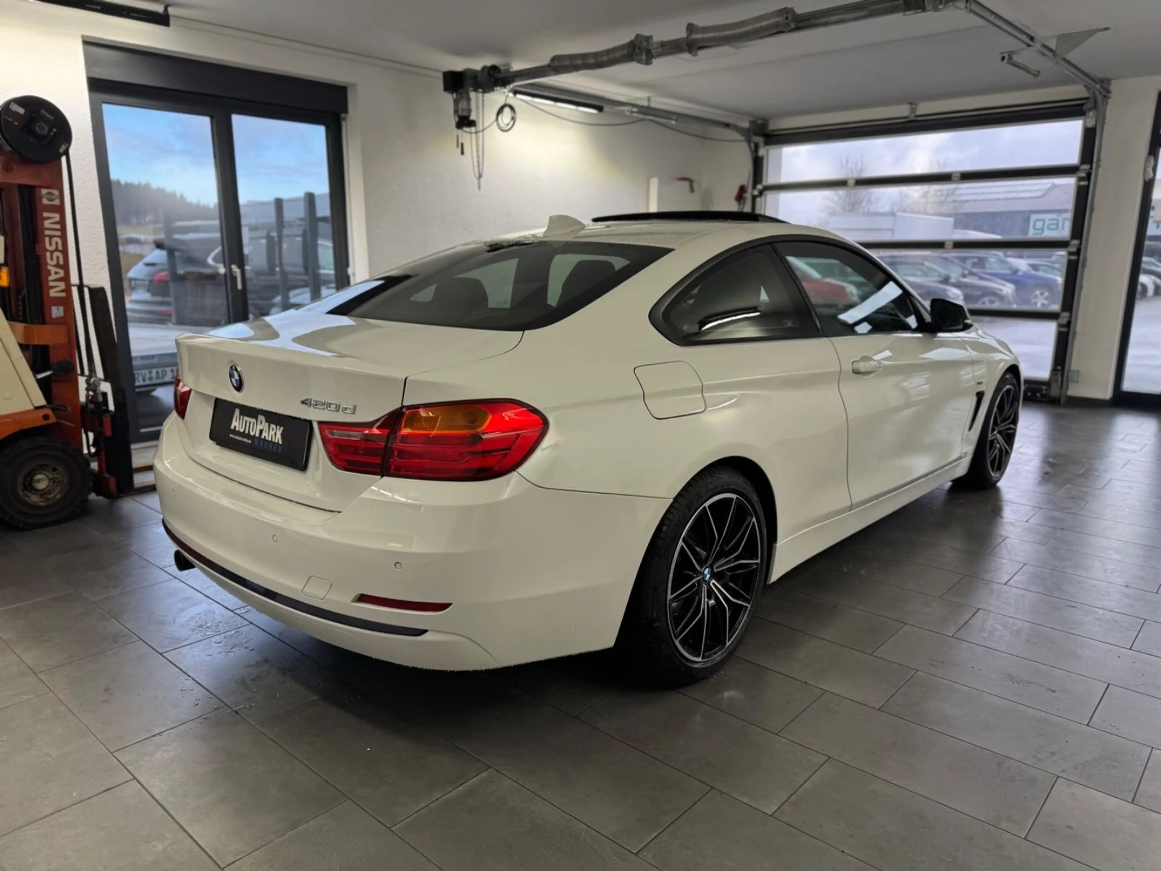 BMW 420 d Coupe Sport*BI-Xenon*SHD*Kamera*Profess.* — photo 6