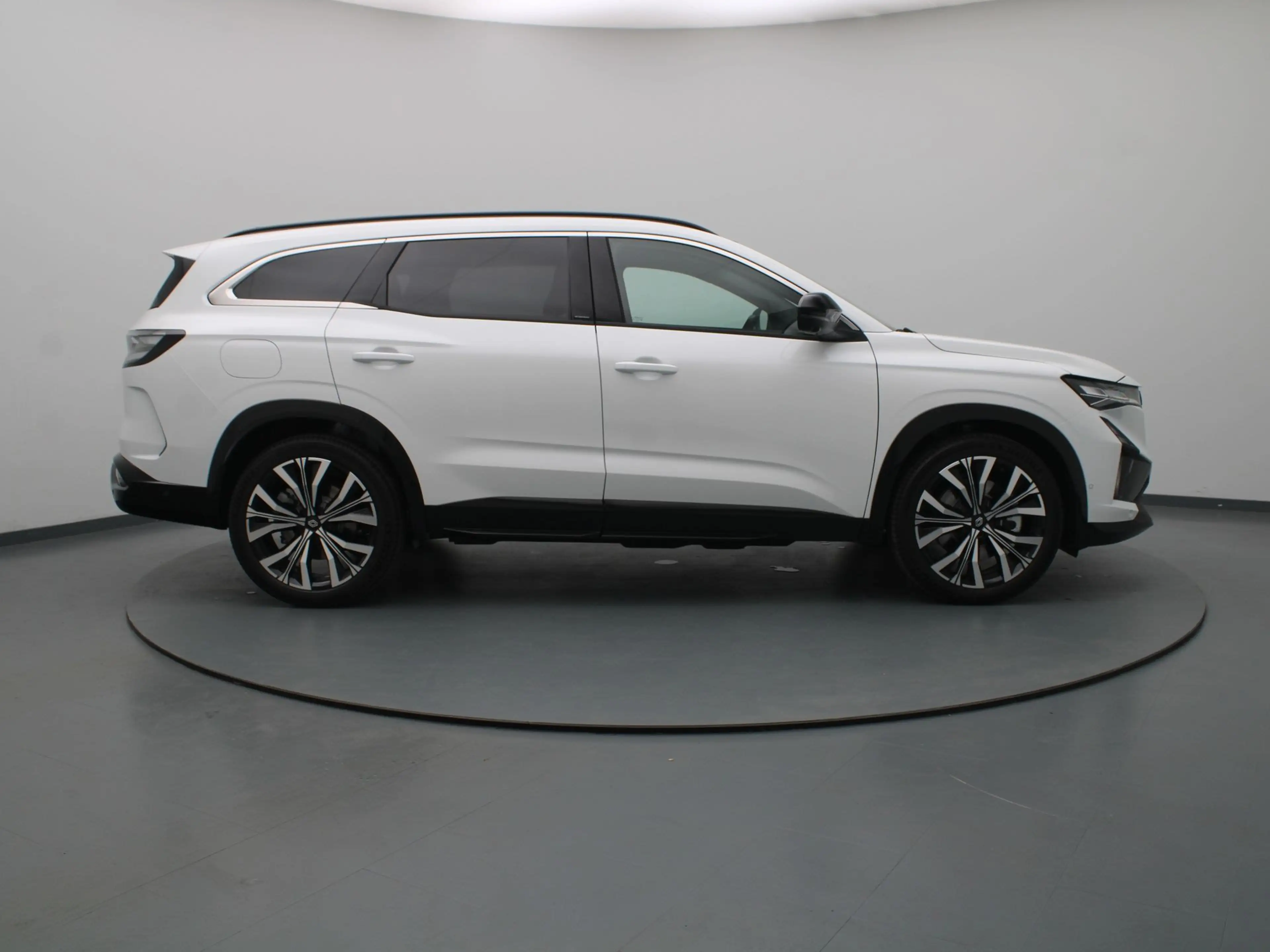 Renault Espace E-Tech full hybrid 200pk iconic 5p. 360° Camera | — photo 24