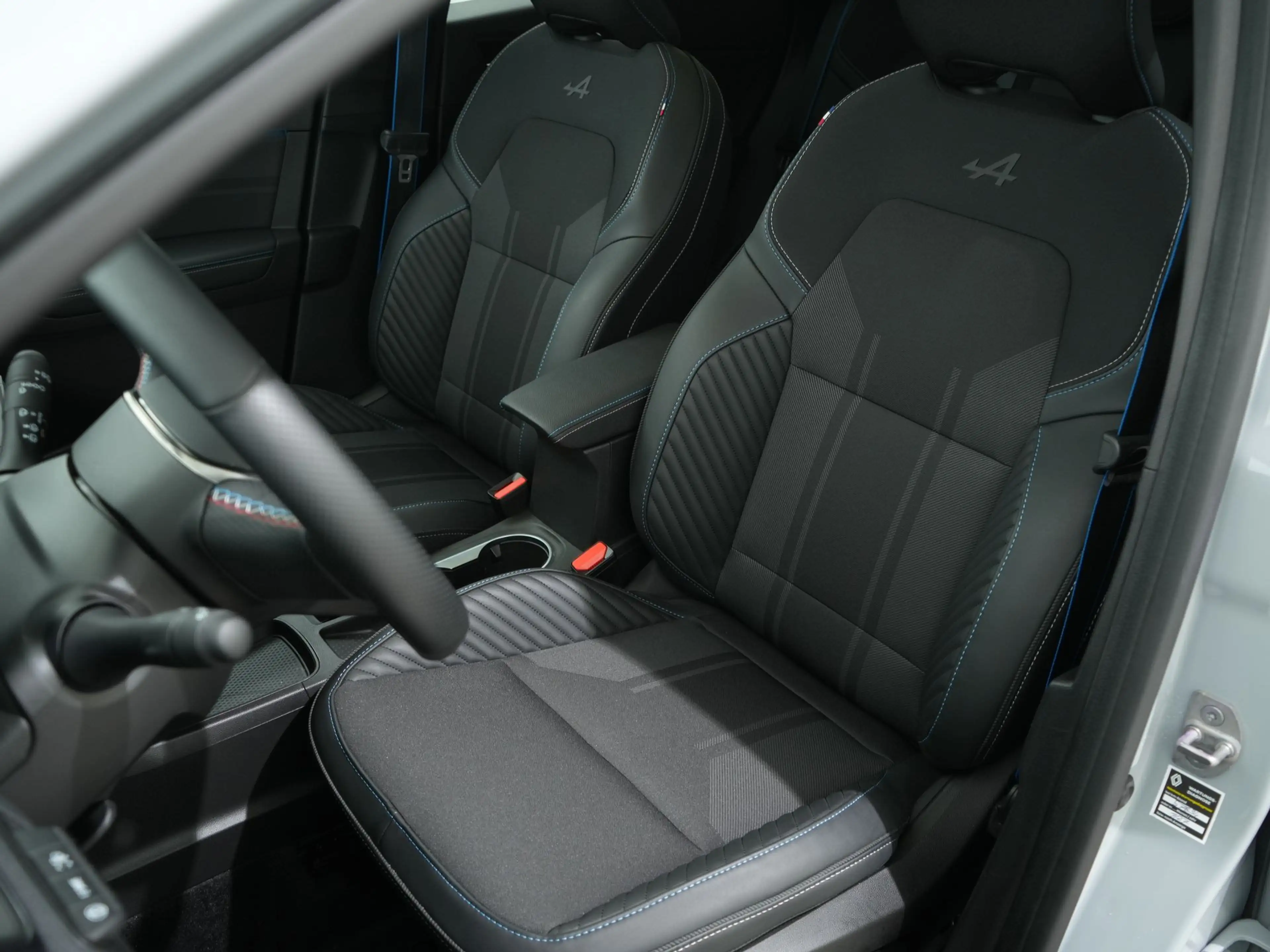 Renault Symbioz 1.8 E-TECH FULL HYBRID 160PK ESPRIT ALPINE | Solar — photo 24