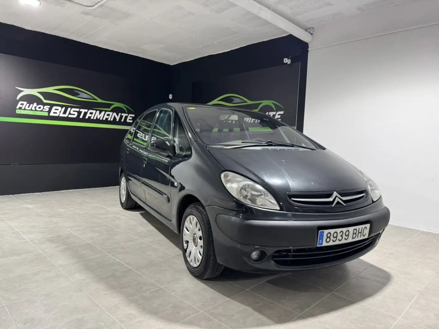 Citroen Xsara Picasso 2.0HDi Exclusive Blau - 1