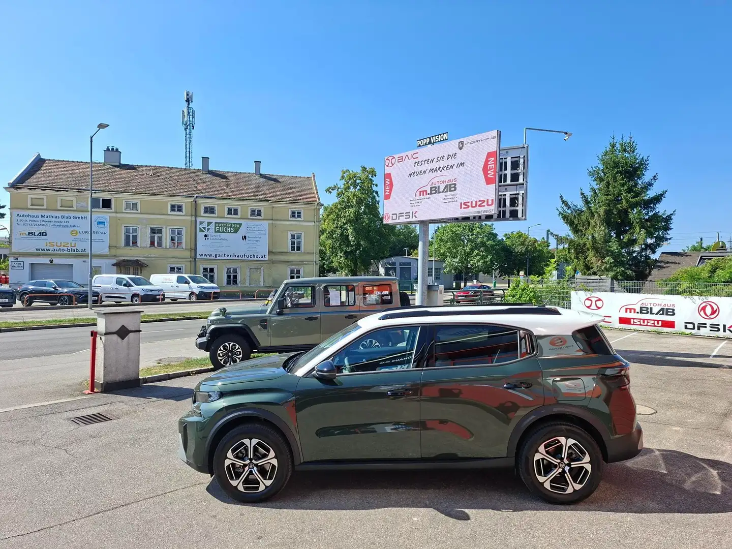Citroen C3 Aircross Hybrid 145 MAX ***mit WINTERPAKET*** Grün - 2