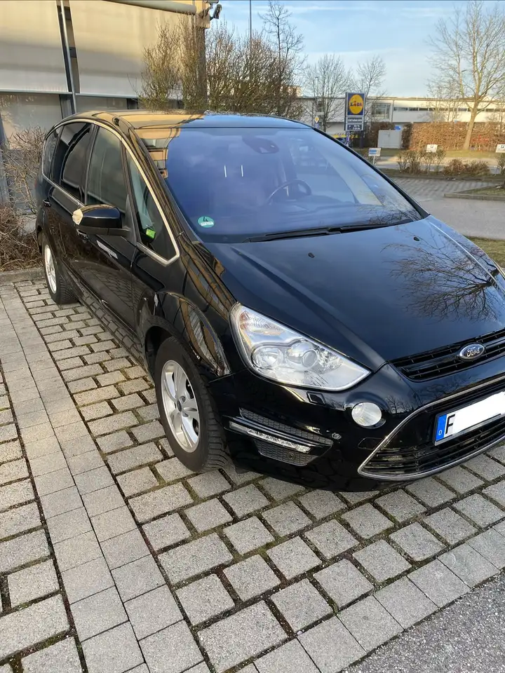 Ford S-Max
