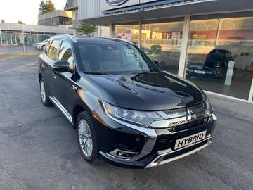 PHEV Premium 4WD wenig Kilometer+top gepflegt