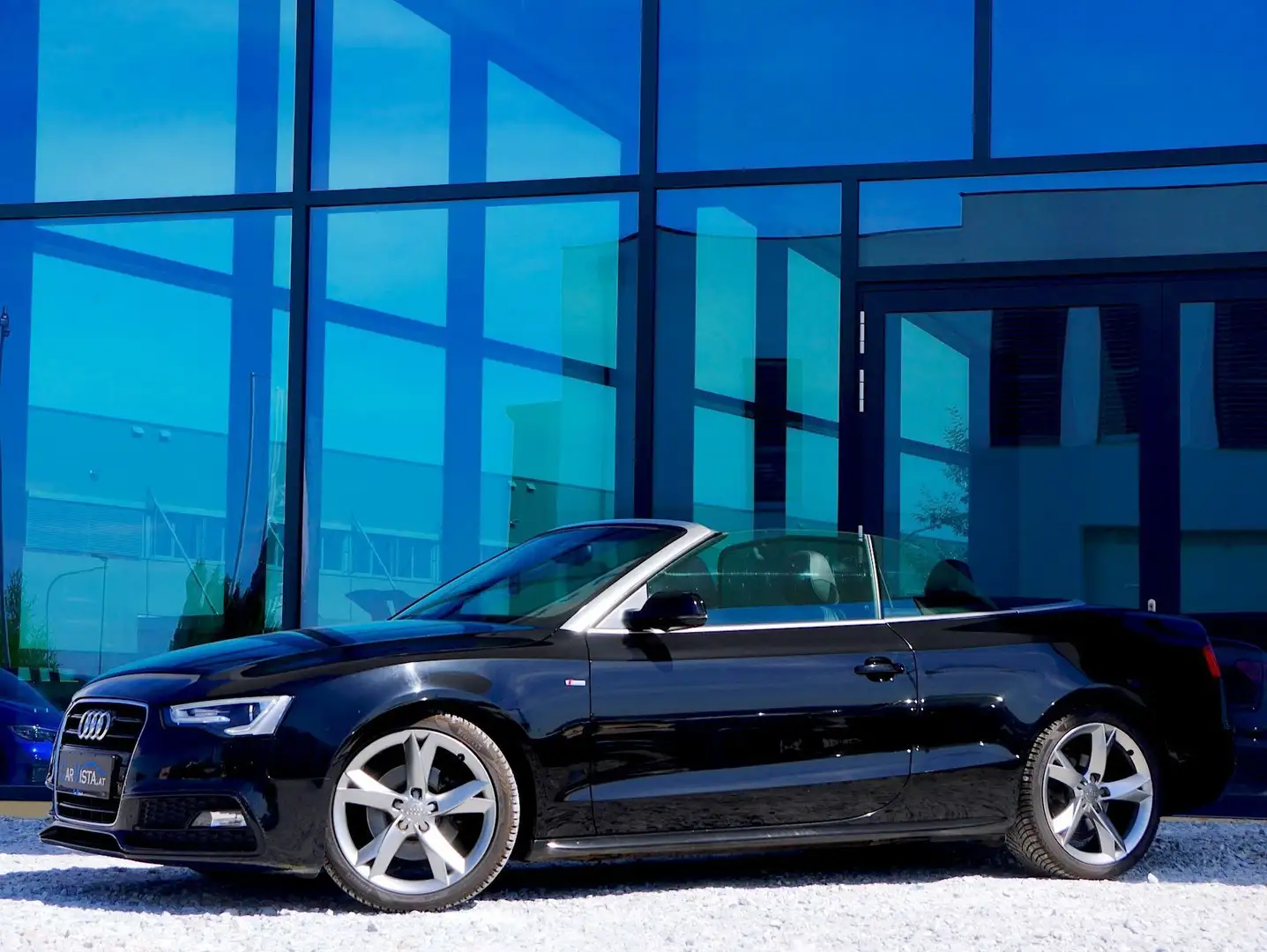 Audi A5 Cabrio 2,0 TDI Aut. *S-LINE* Schwarz - 2
