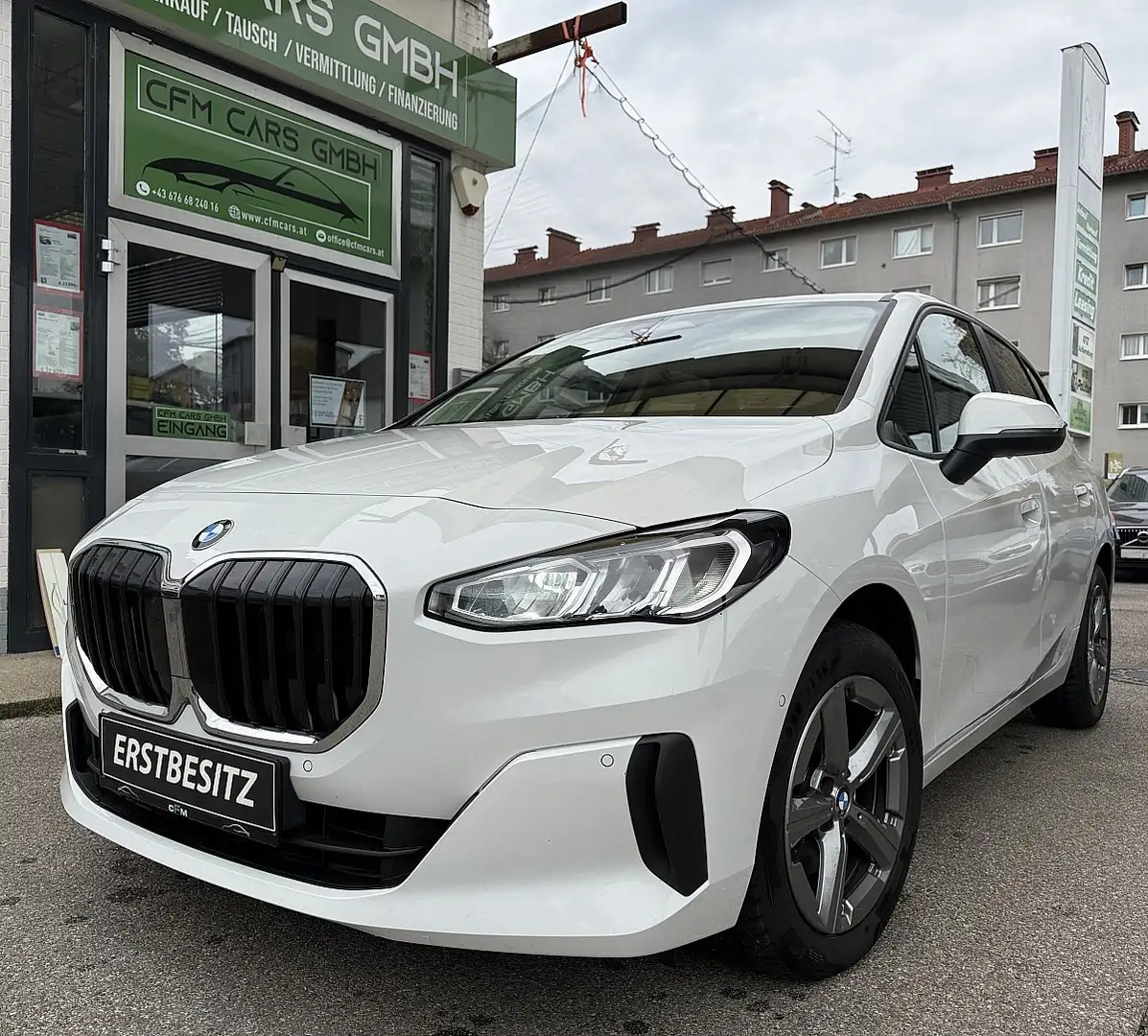 BMW 218 d Active Tourer Aut. Weiß - 1