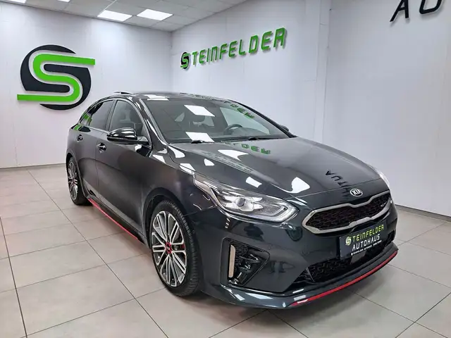 Kia ProCeed / pro_cee'd GT LINE SCHIEBEDACH / 1.HAND