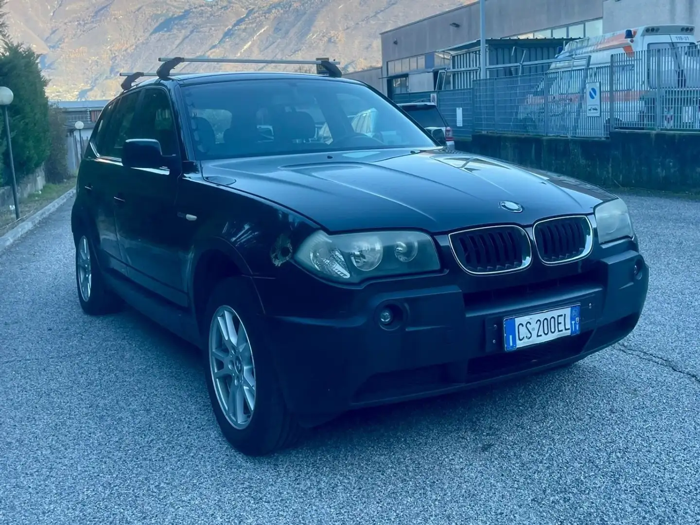 BMW X3 2.5i gpl valuto permuta SLK/Grand Vitara 105 kW Fekete - 2