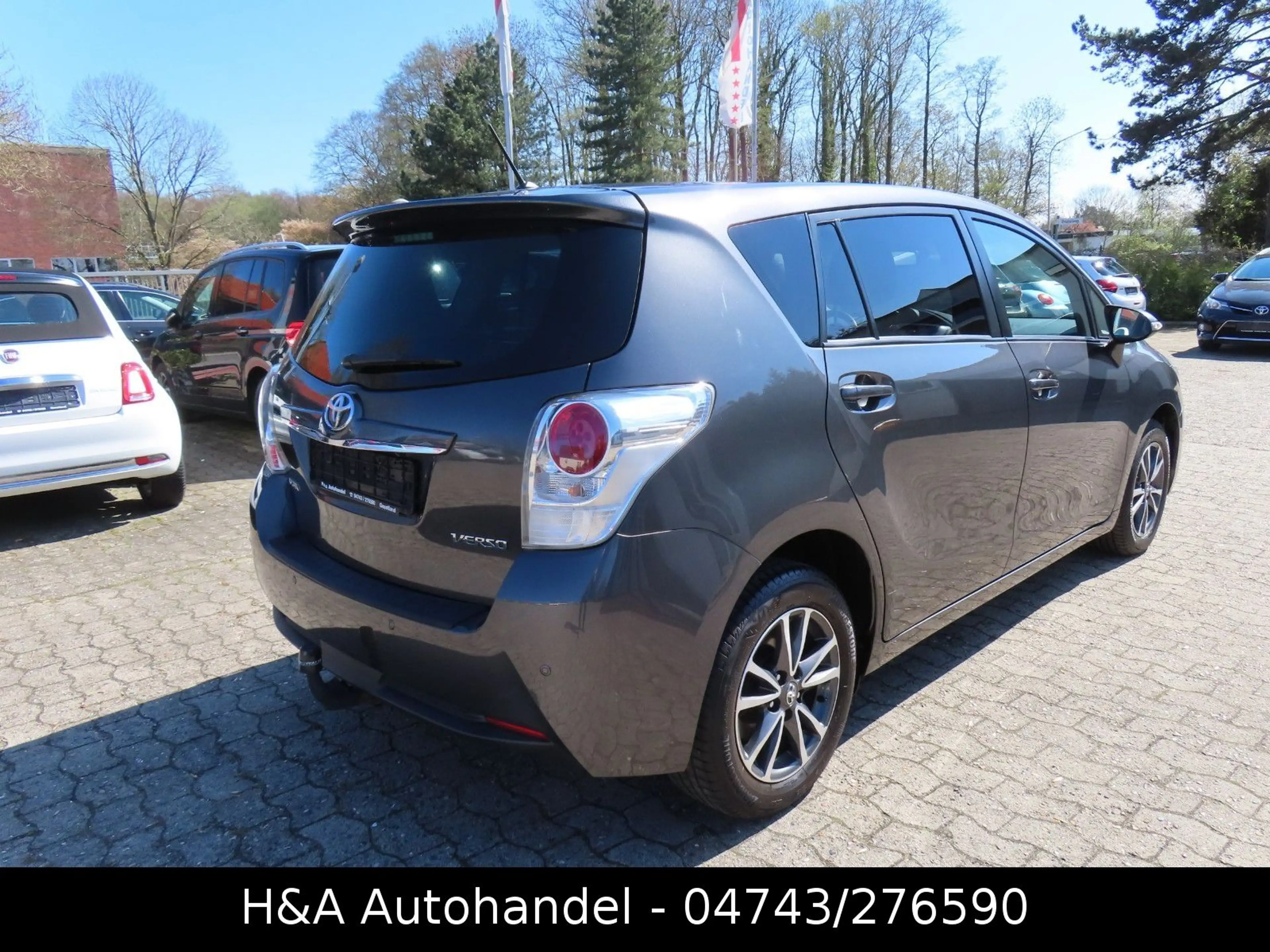 Toyota Verso Life — photo 7