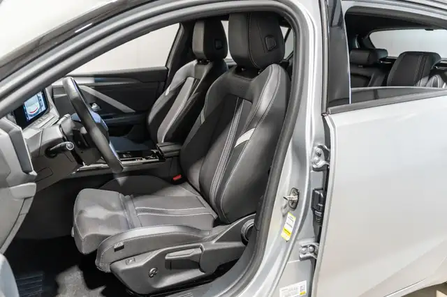 Opel Astra view 17