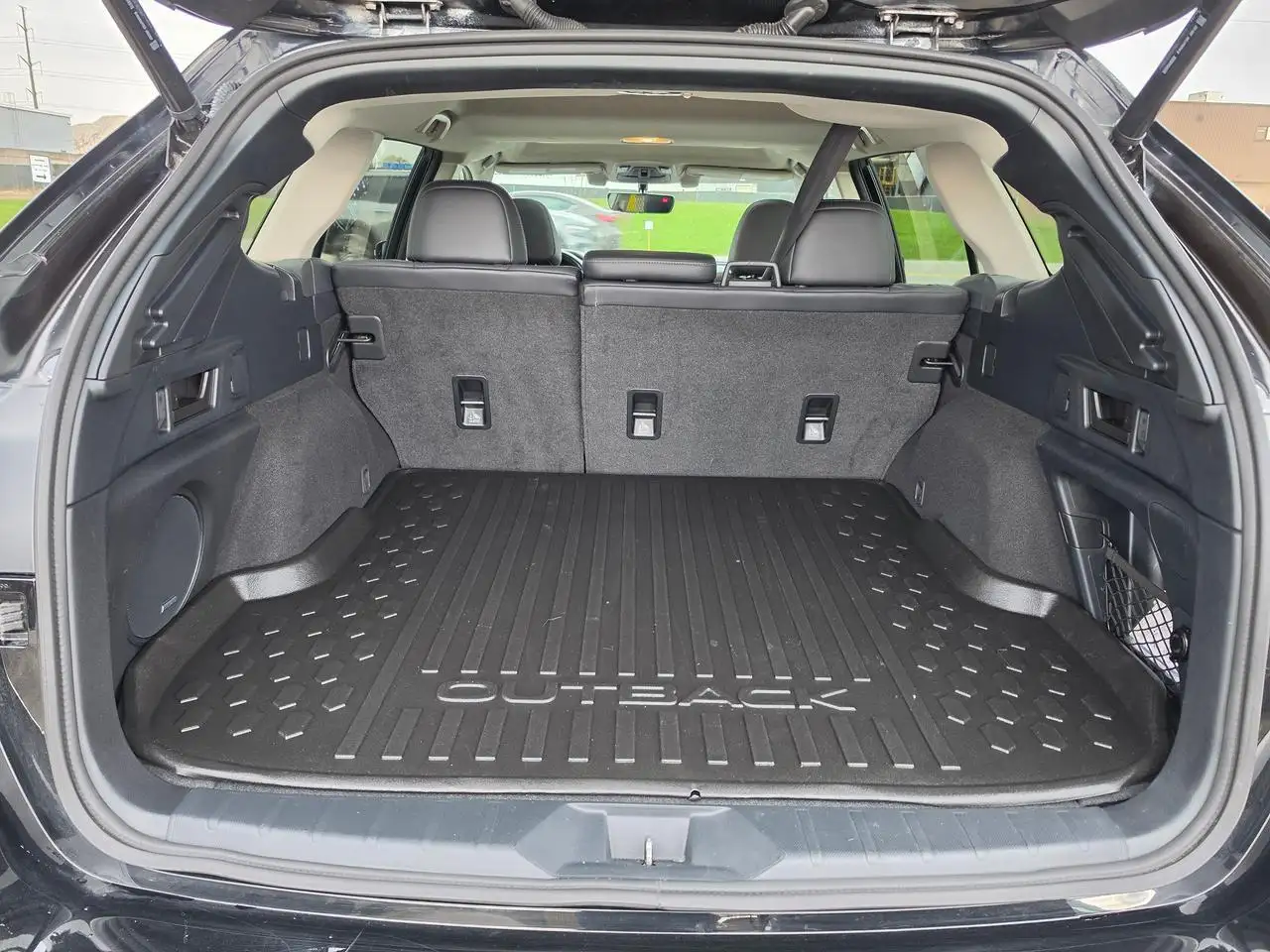 Subaru OUTBACK photo Subaru OUTBACK