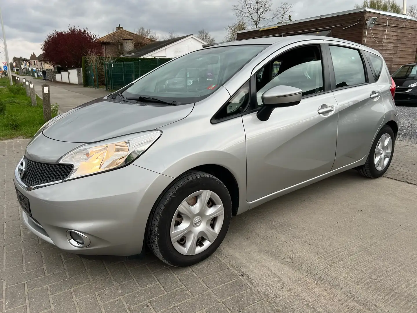 Nissan Note 1.5 dci DPF I-Way+ Szary - 2