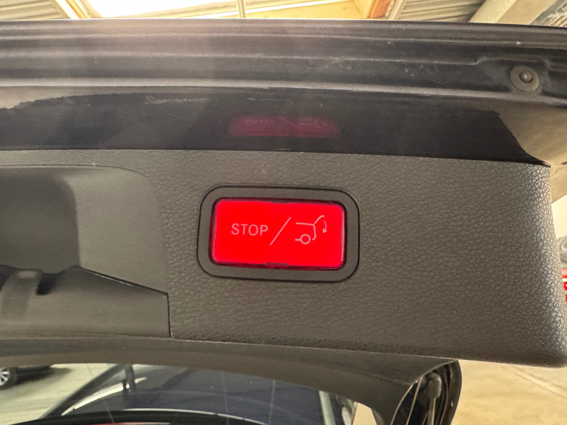 Mercedes-Benz E 220 E 220 d  T AHK Standheizung Burm Memory Wide Night — photo 6
