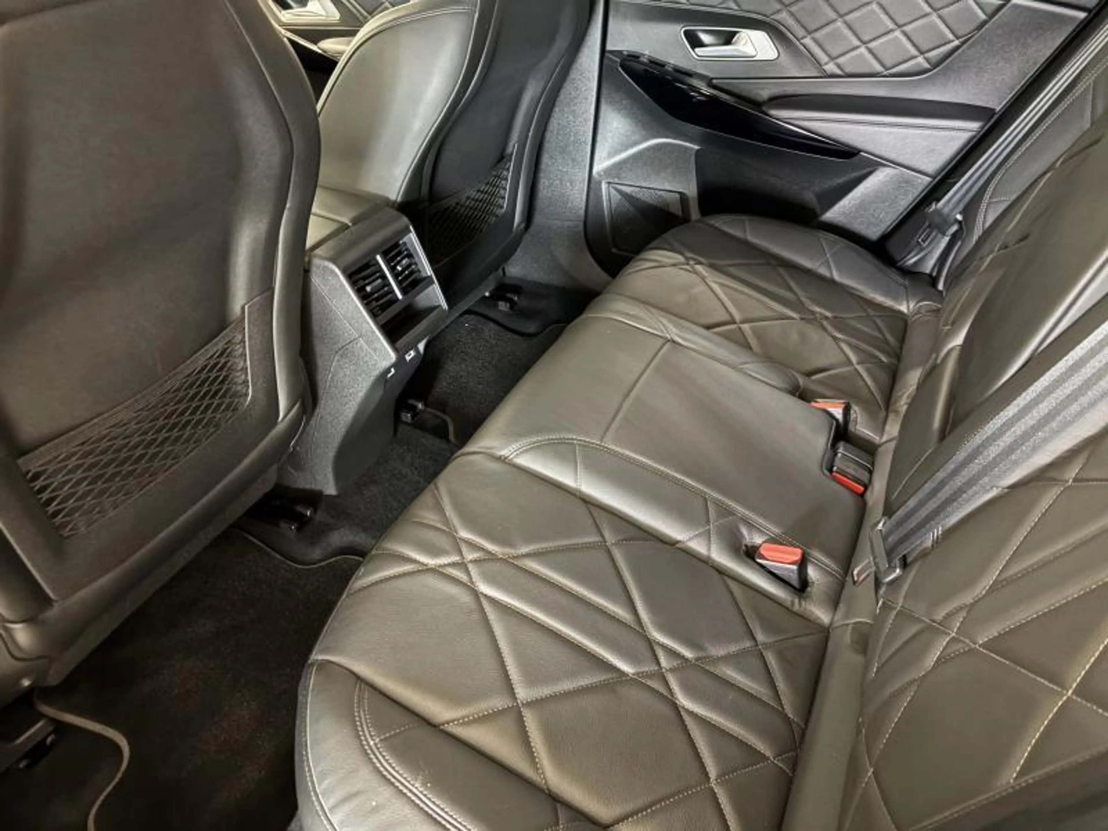 DS Automobiles DS 7 Crossback Rivoli - AUTOMATIQUE - SIEGES ELECTRIQUES — photo 8
