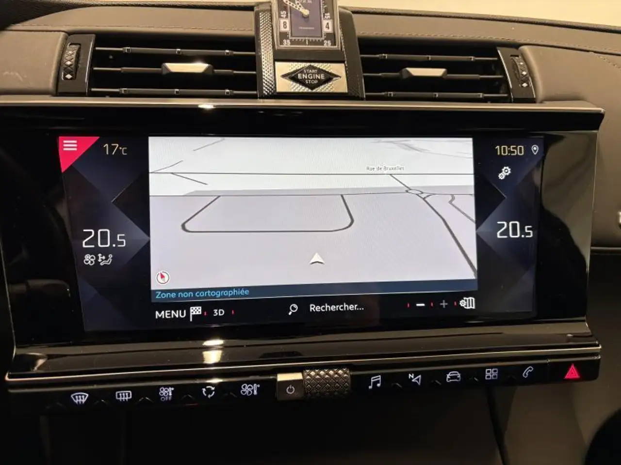 DS Automobiles DS 7 Crossback 2022 — фото 13