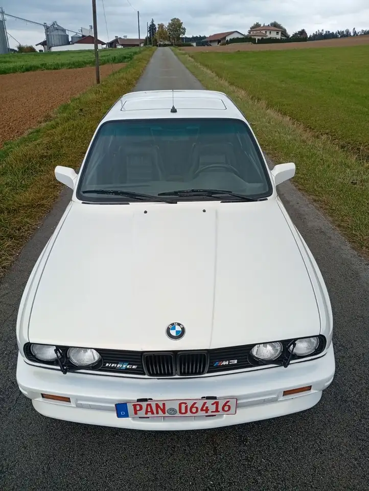 BMW M3 E30 extrem gepflegtes dt. Fahrzeug,unfallfrei, foto 6