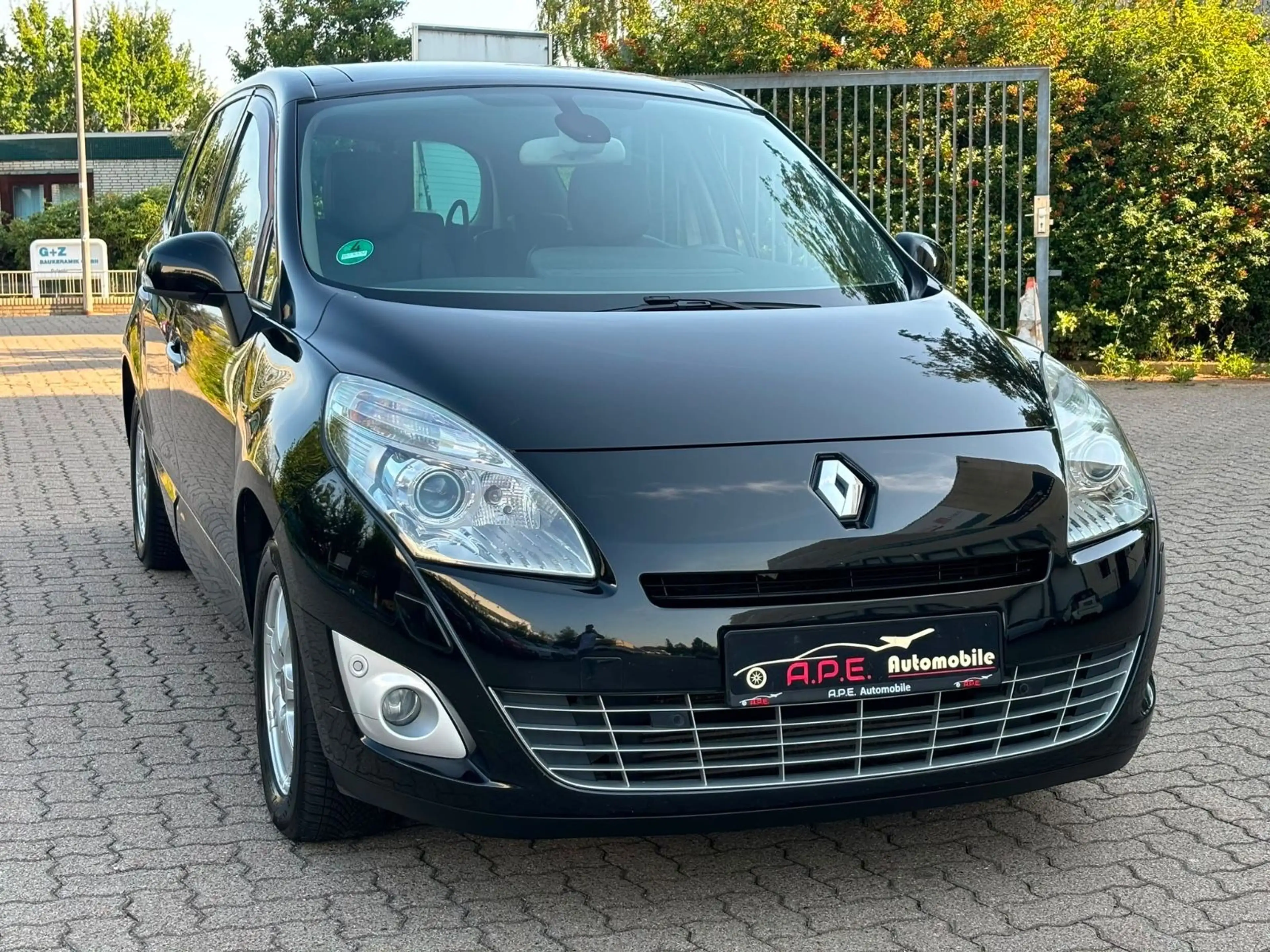 Renault Scenic III BOSE Edition Automatik TÜV NEU