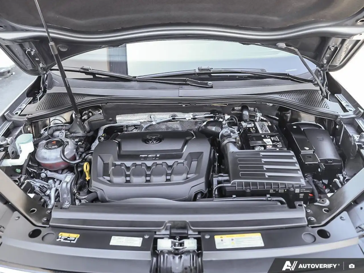 Volkswagen Tiguan снимка Volkswagen Tiguan